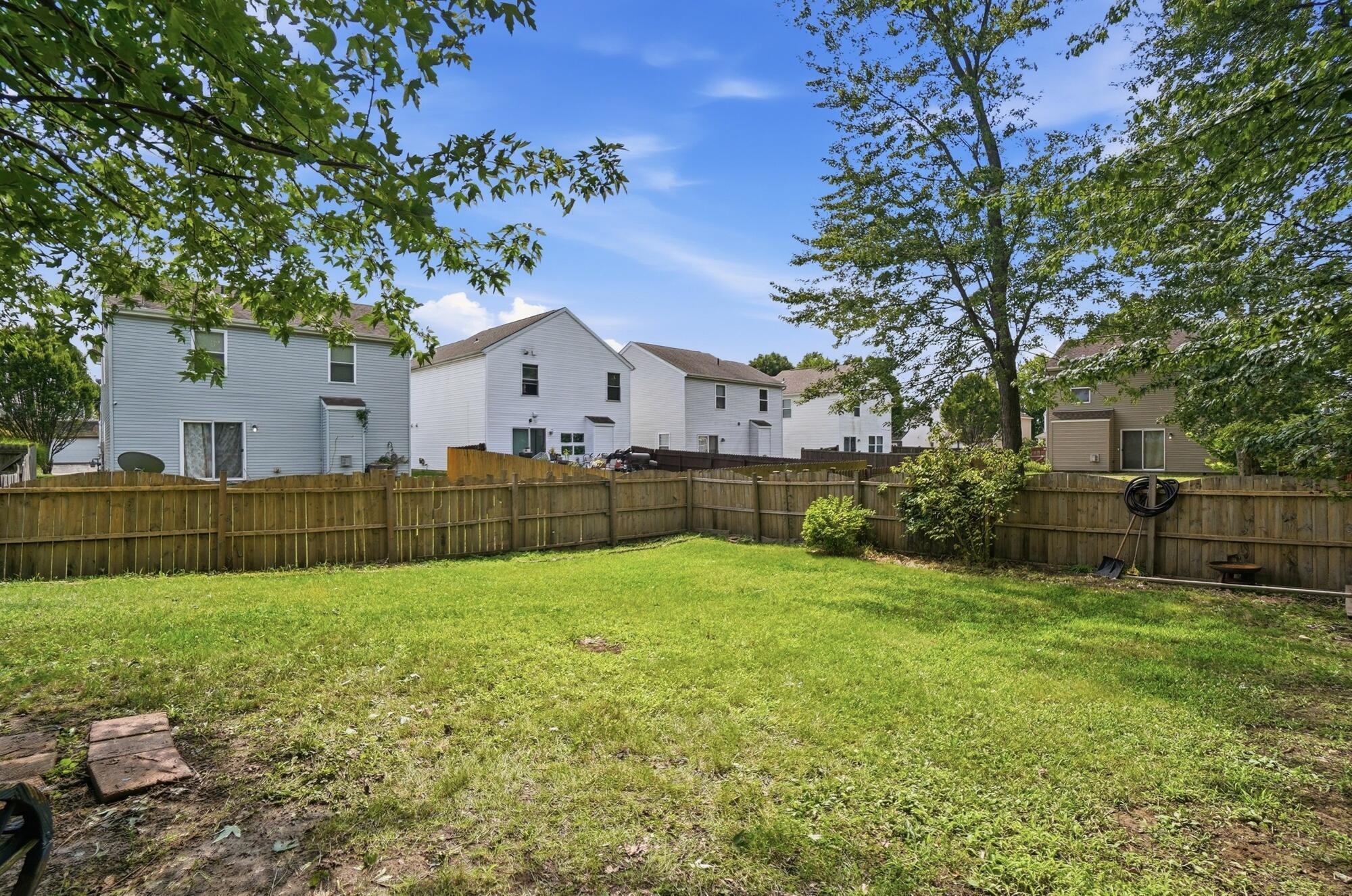 2389 Maple Hedge Way Property Photo 52