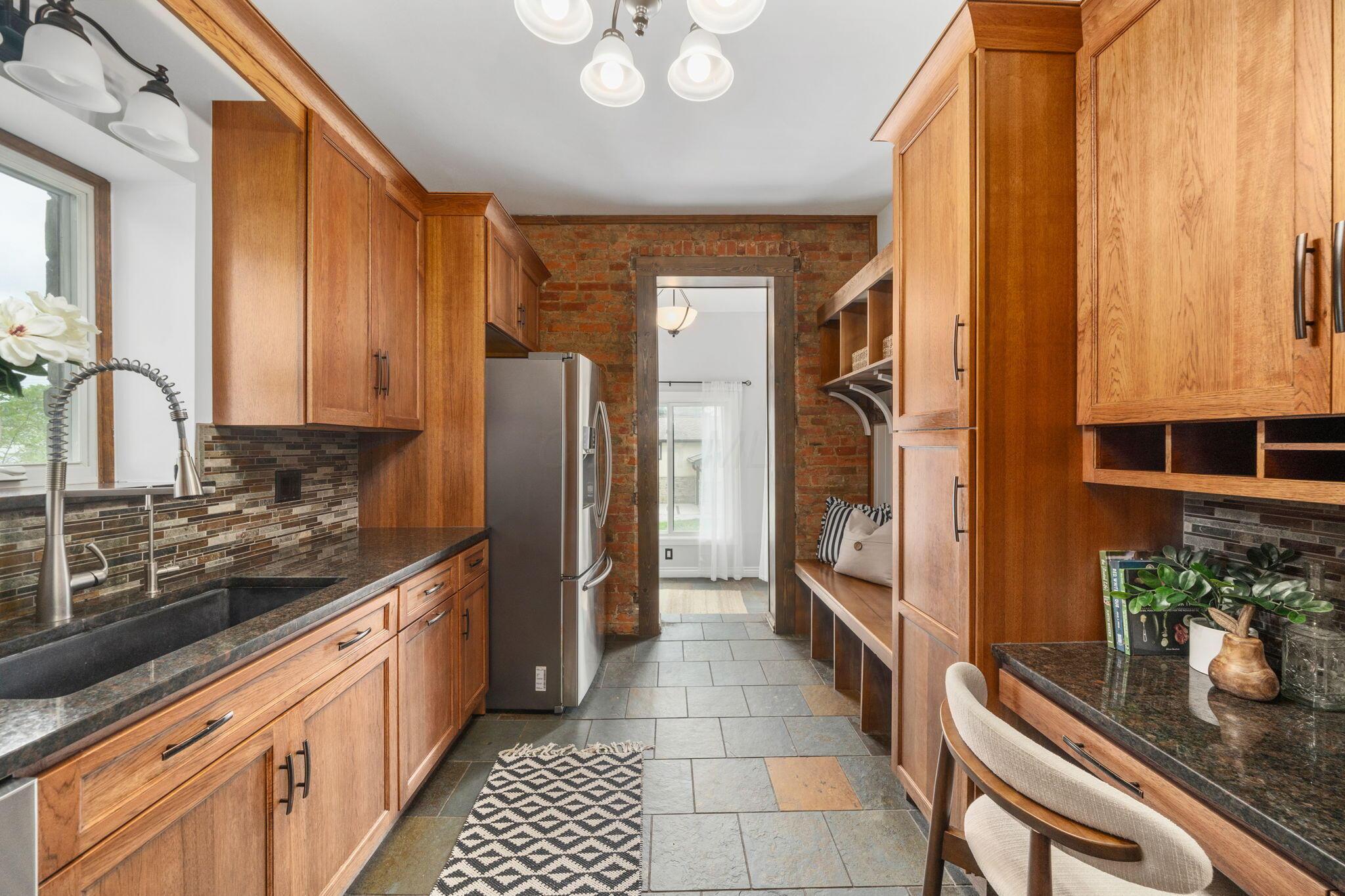 367 E Jenkins Avenue Property Photo 18