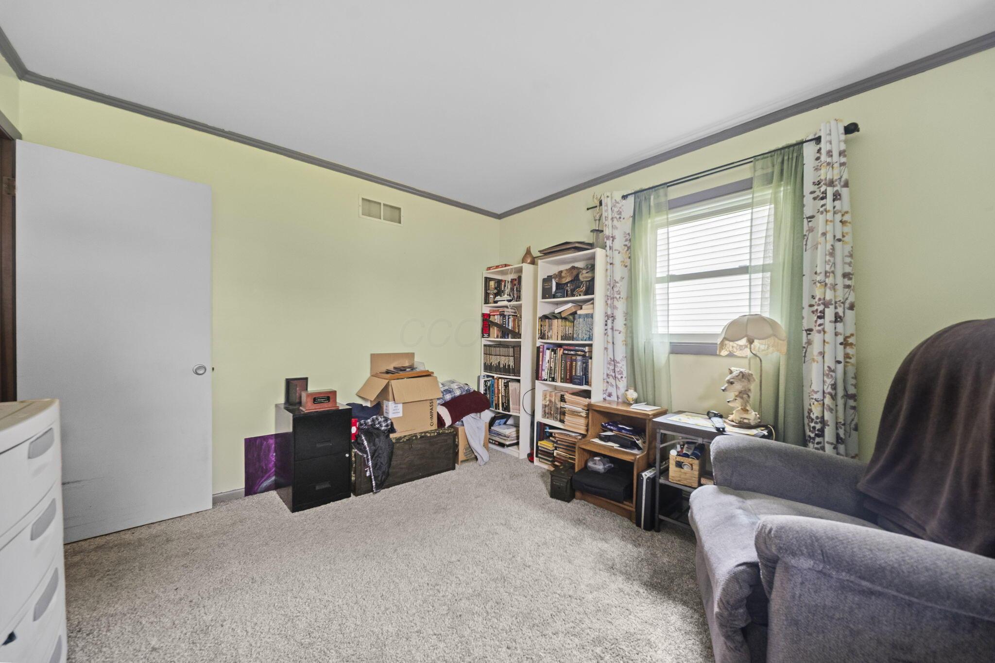 330 Hessenauer Drive Property Photo 20