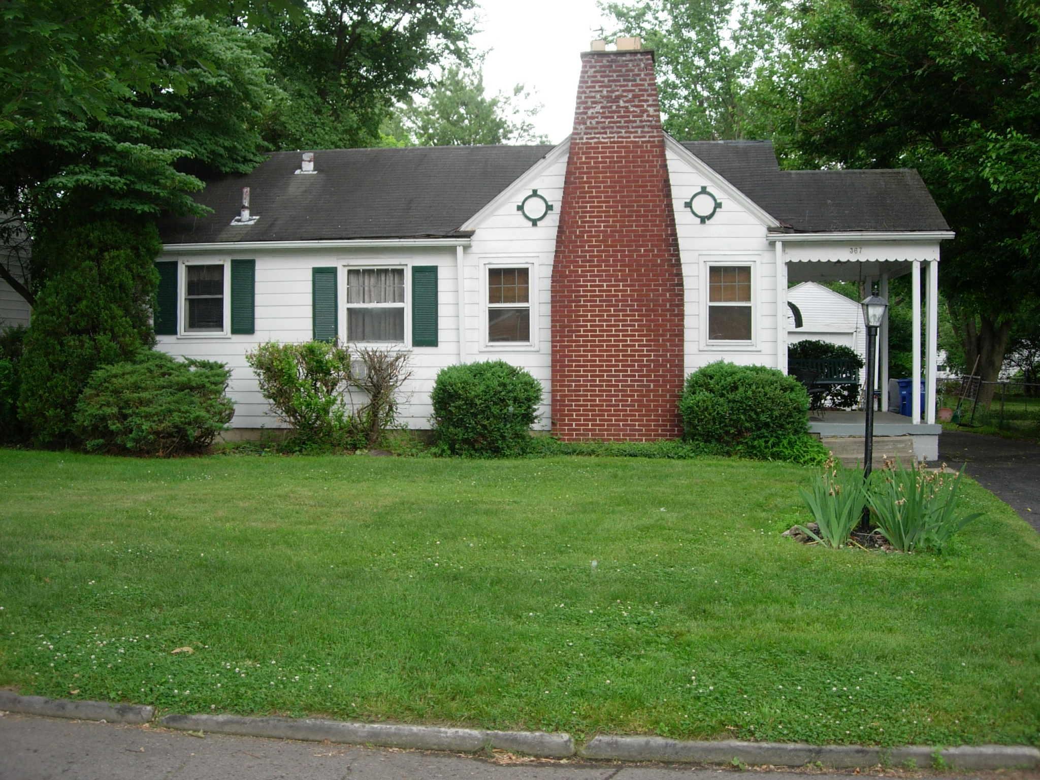 367 E Beaumont Road Property Photo 1