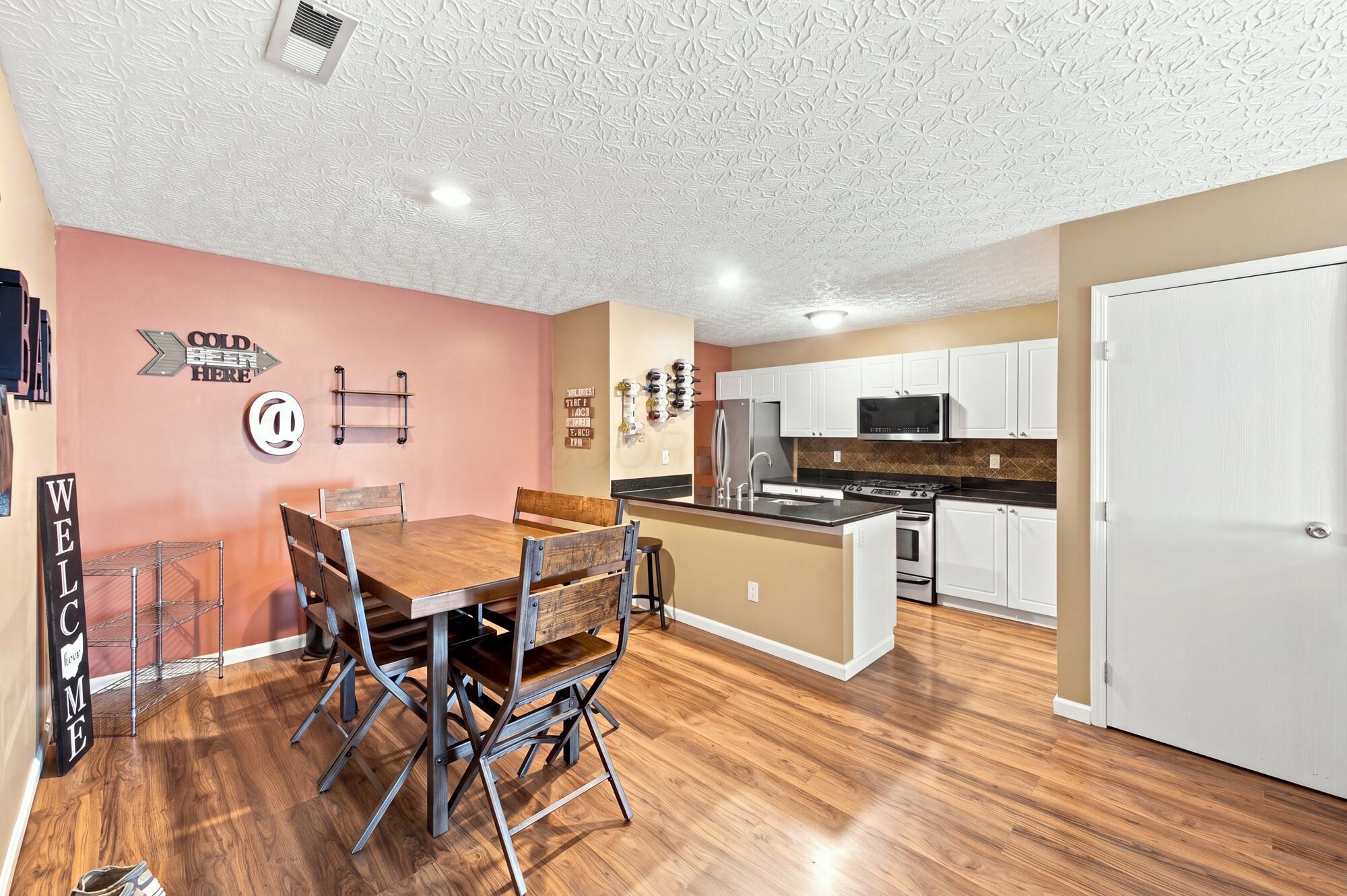 1932 Ironton Drive, 43e Property Photo 7