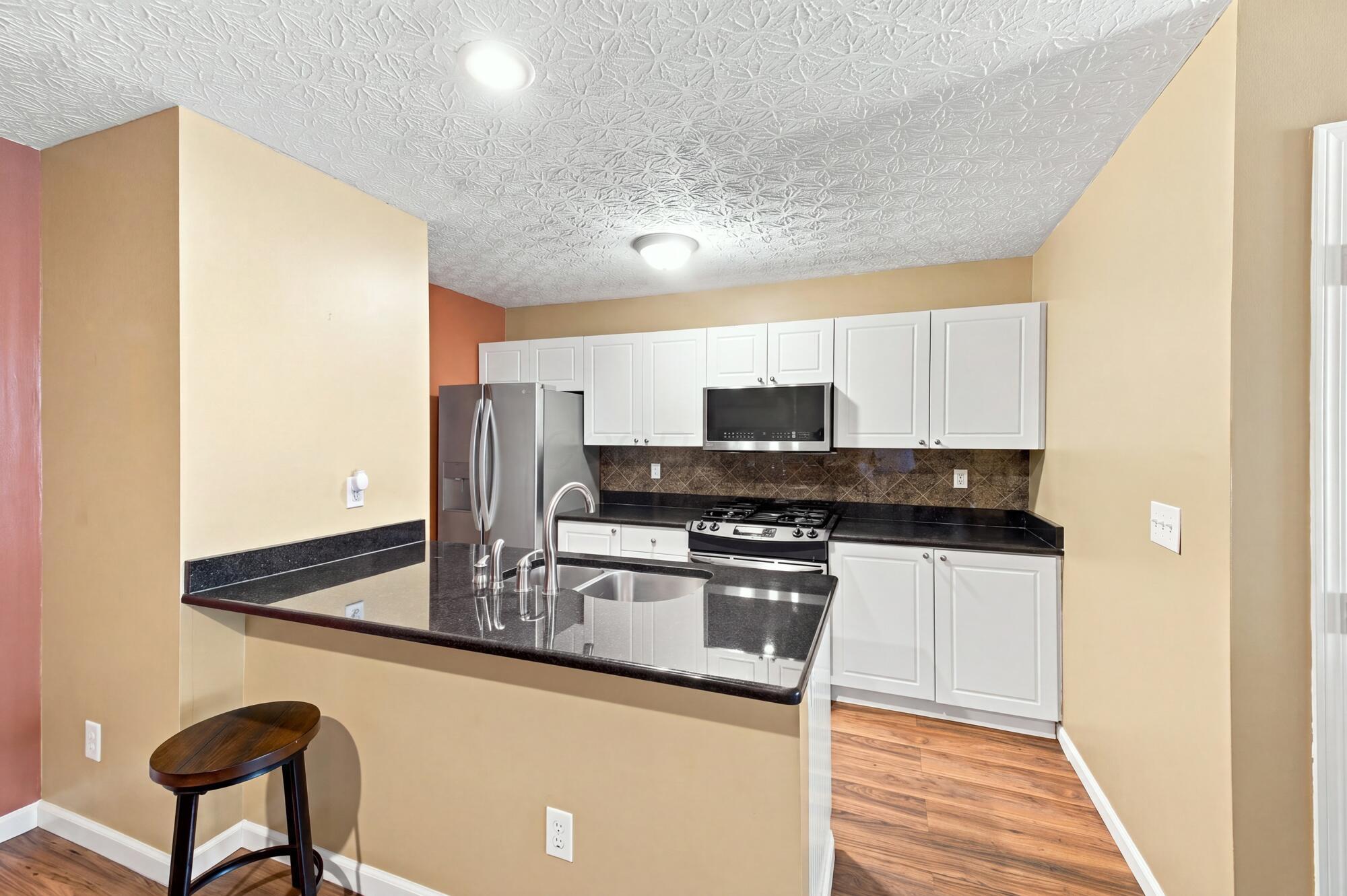1932 Ironton Drive, 43e Property Photo 8
