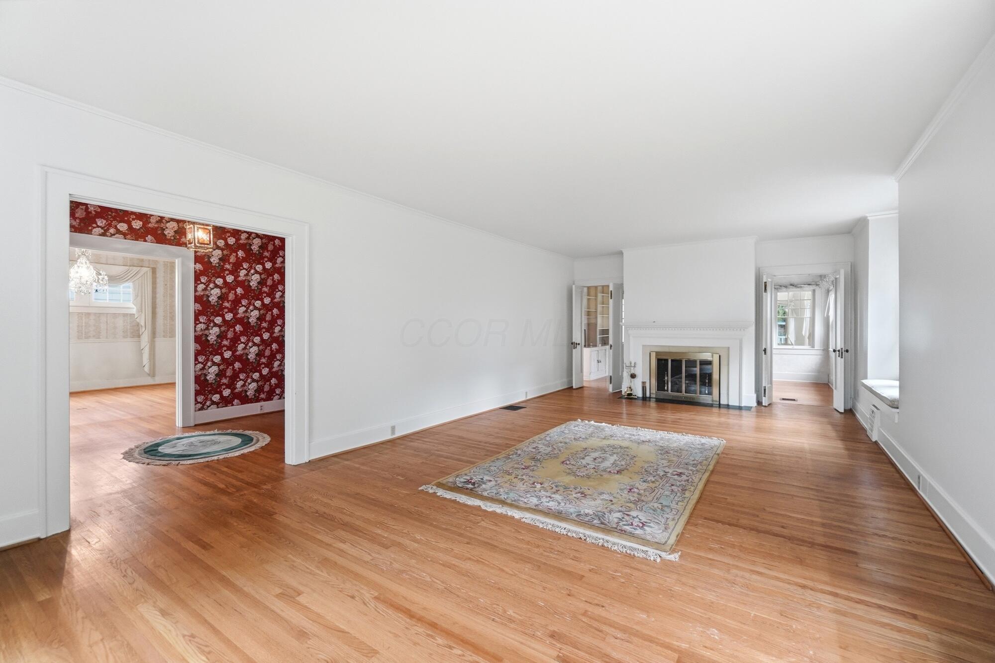 1824 Crescent Drive Property Photo 8