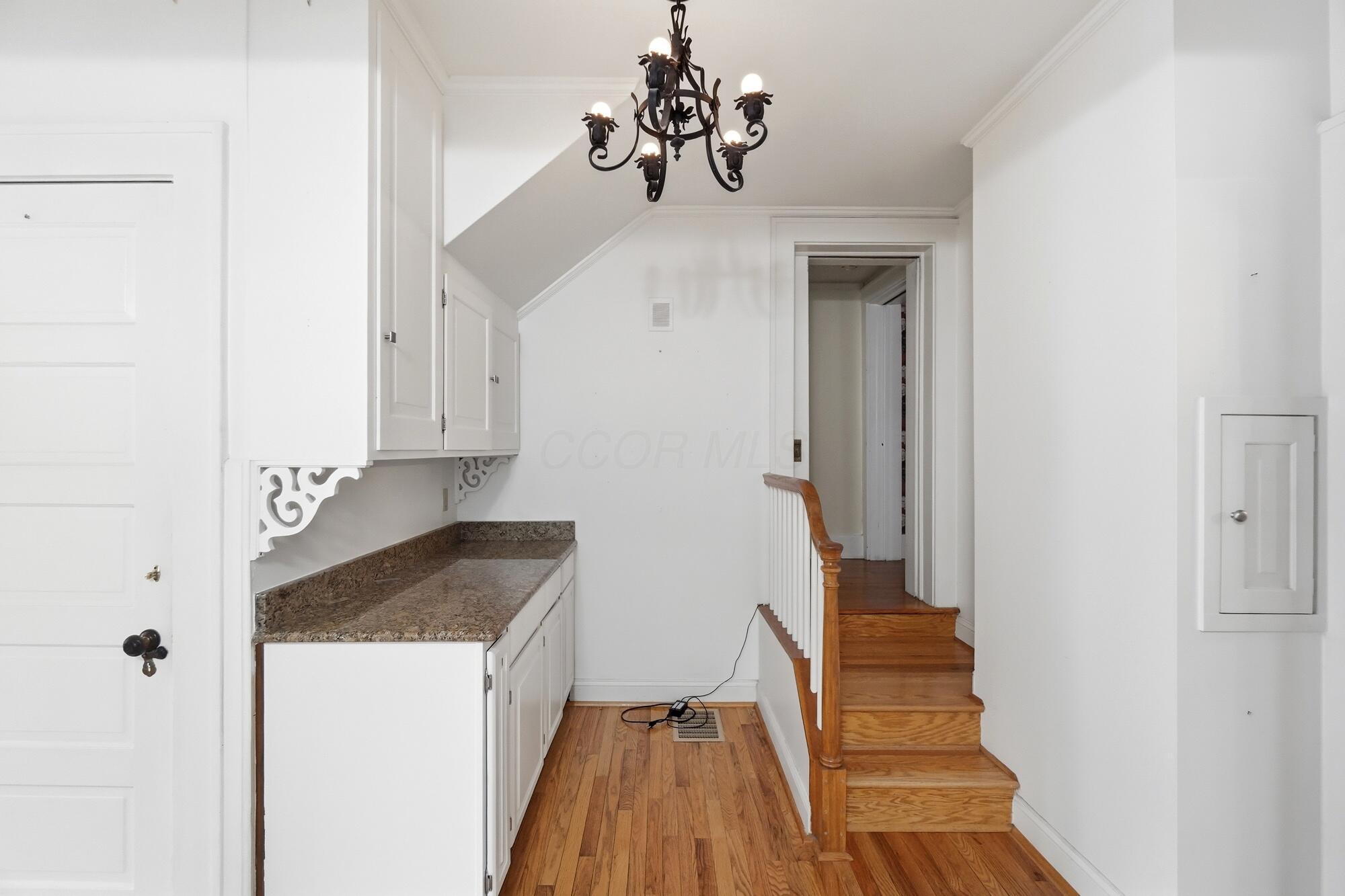1824 Crescent Drive Property Photo 30