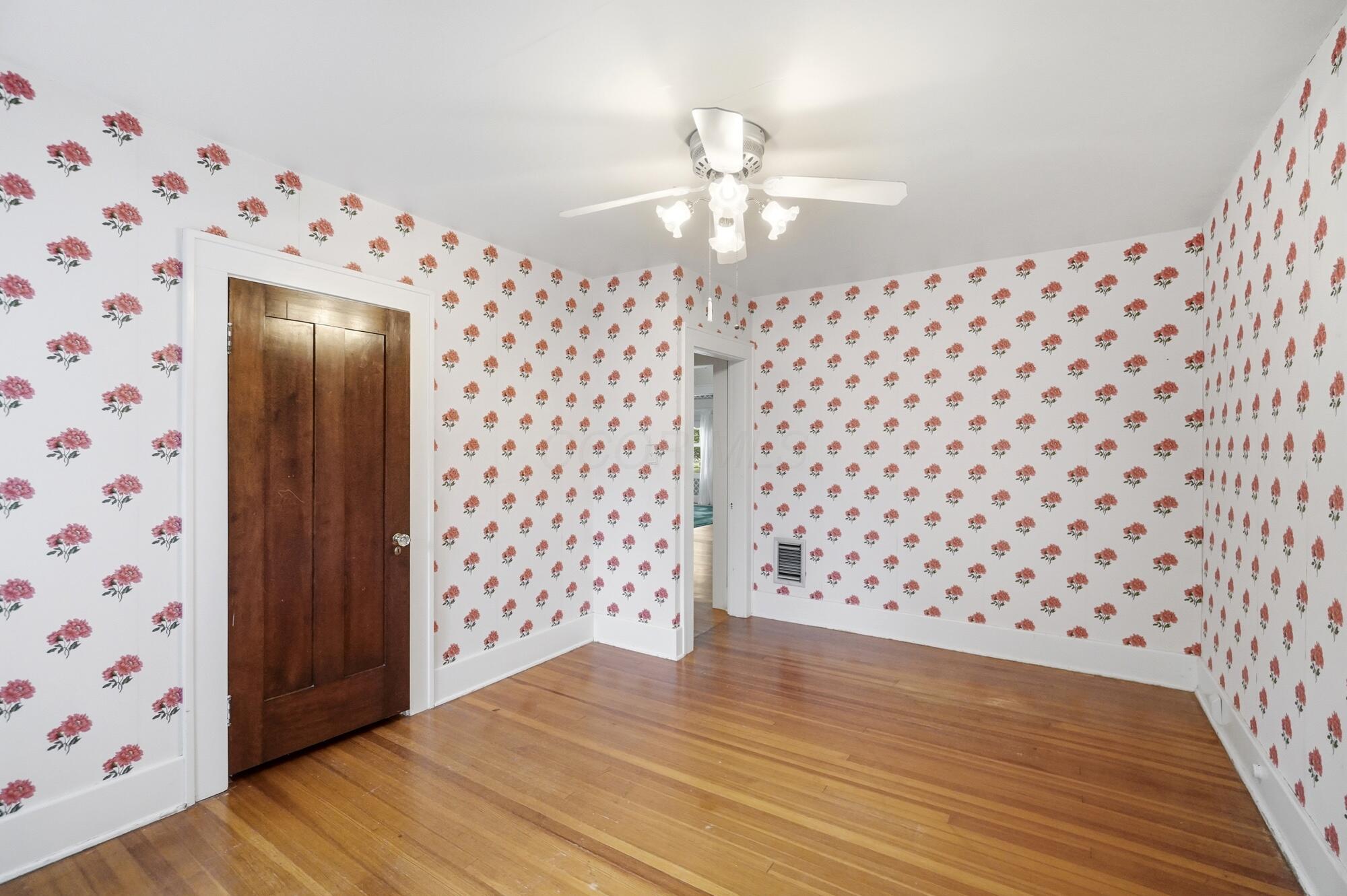 1824 Crescent Drive Property Photo 51