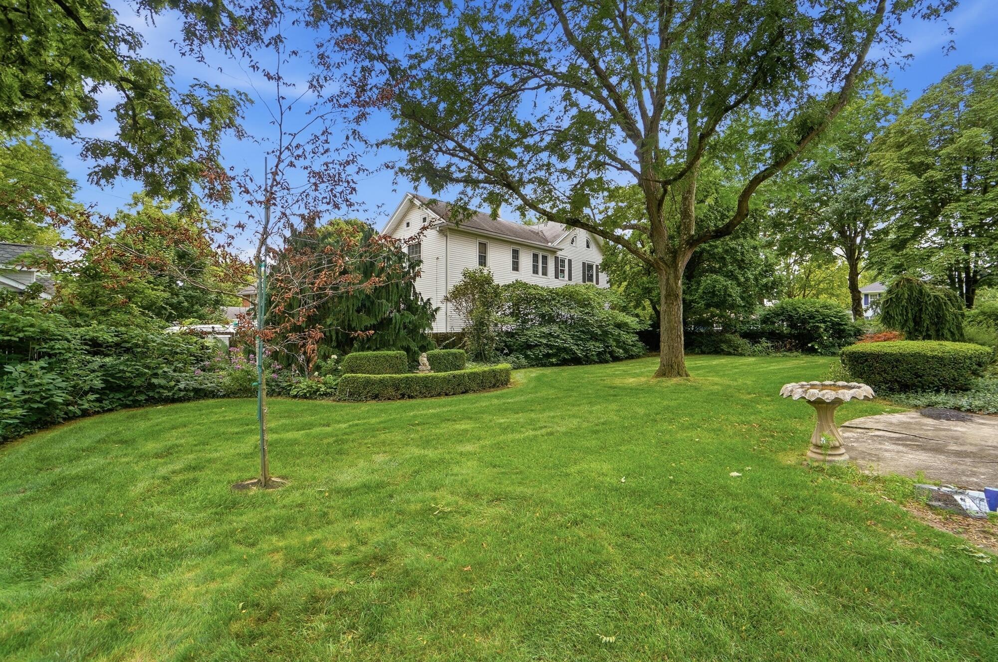 1824 Crescent Drive Property Photo 87