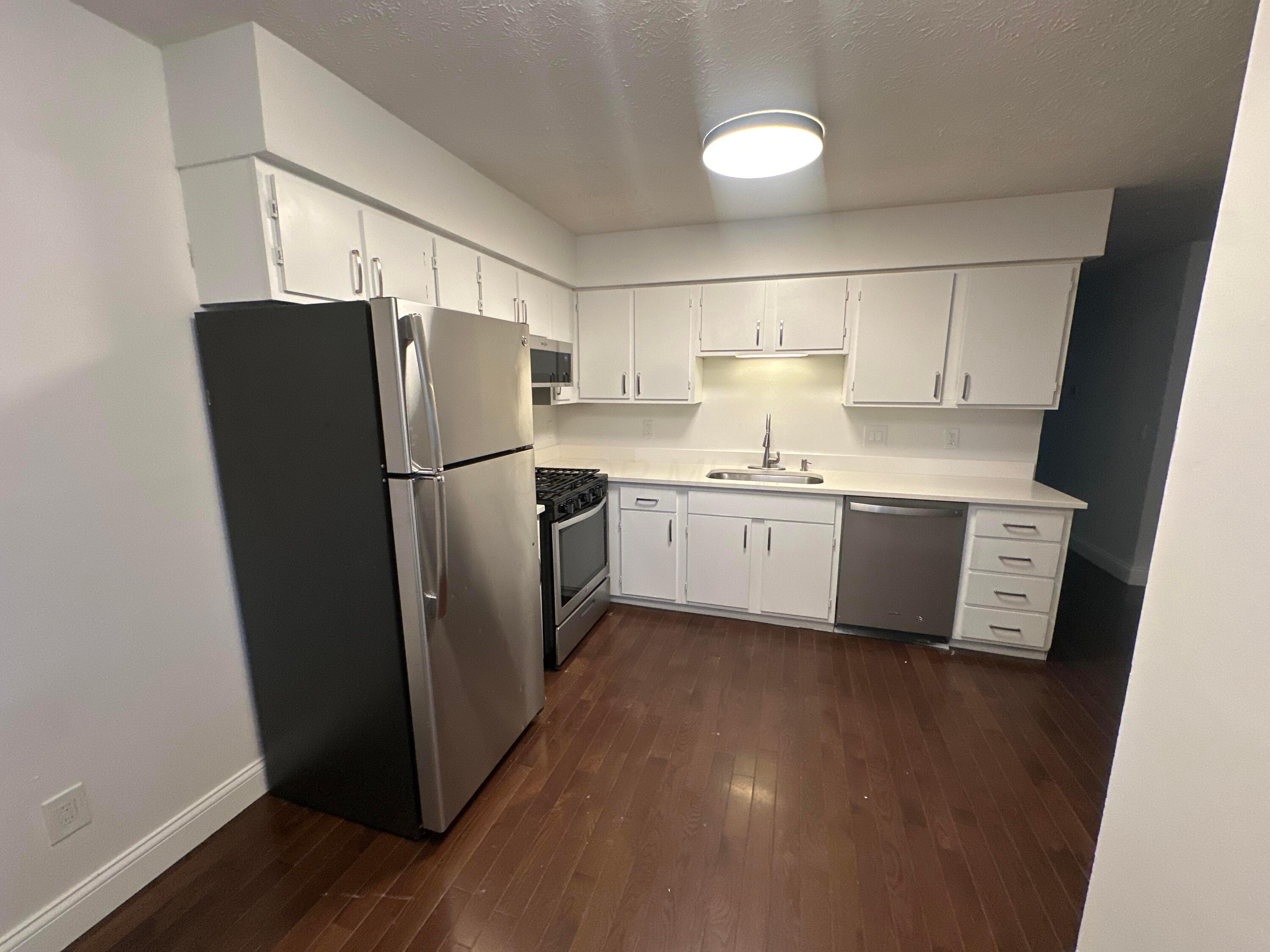 76 Chittenden Avenue Property Photo 38
