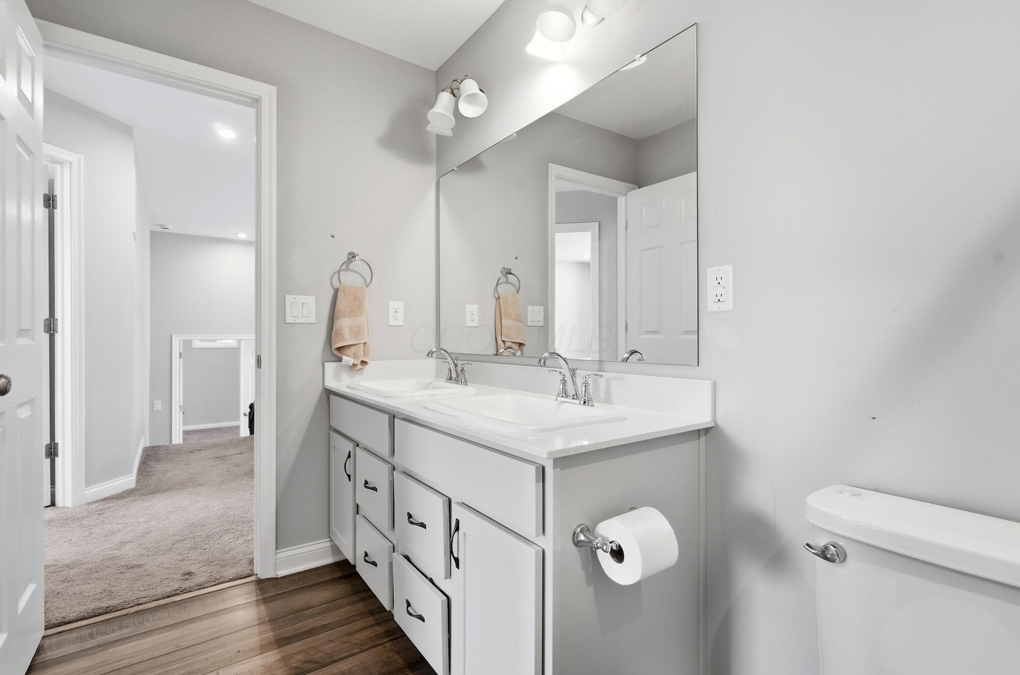 195 Harness Way Property Photo 33
