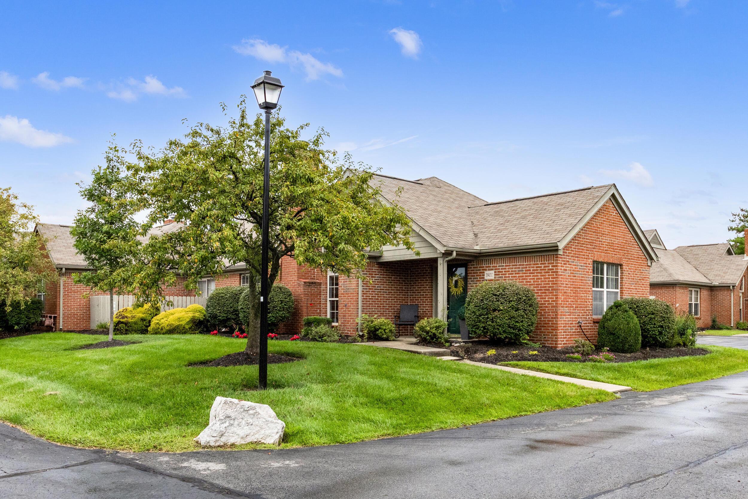 3900 Sandstone Circle Property Photo 3