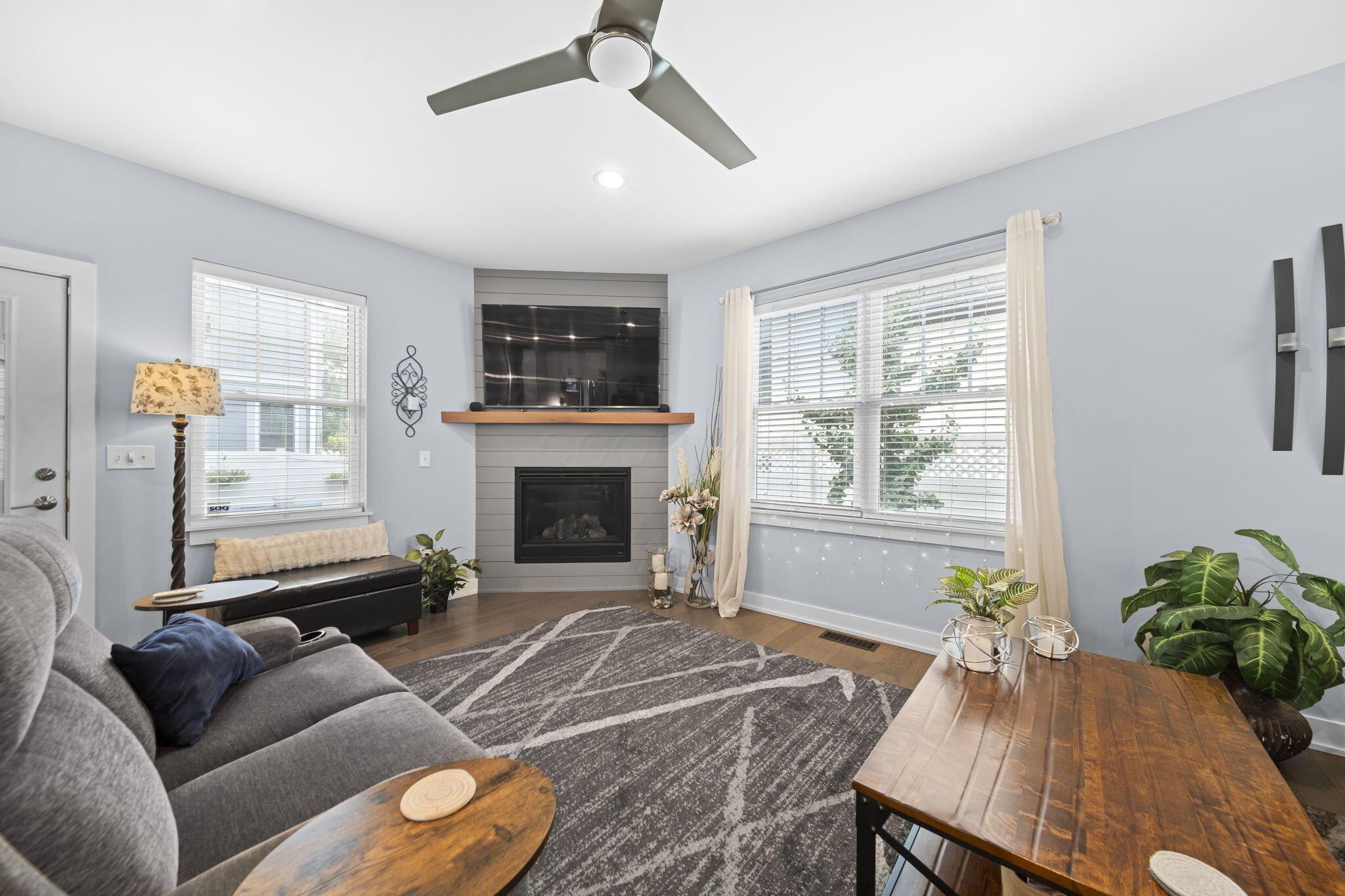 1527 Ida Avenue Property Photo 17