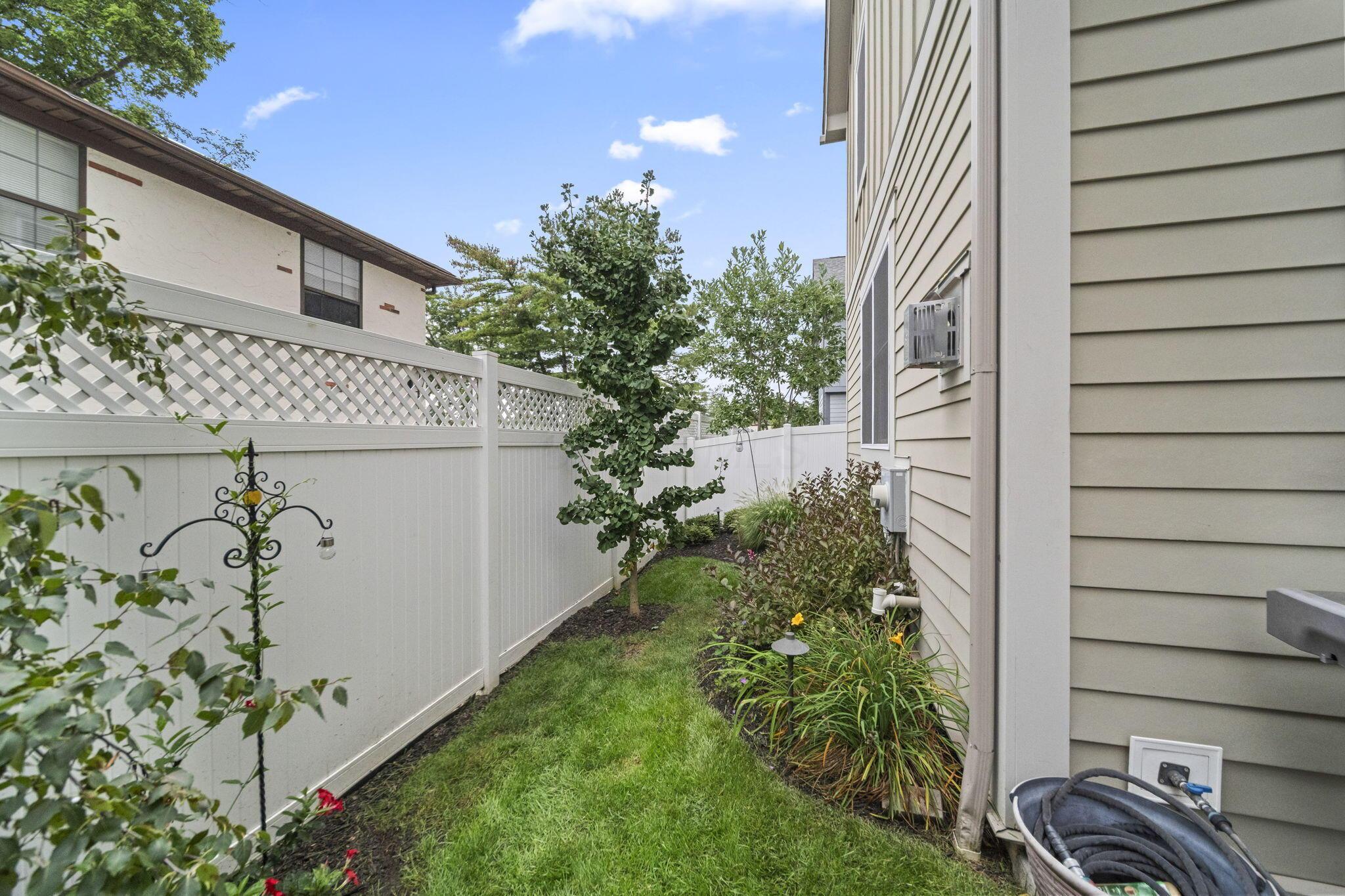 1527 Ida Avenue Property Photo 52