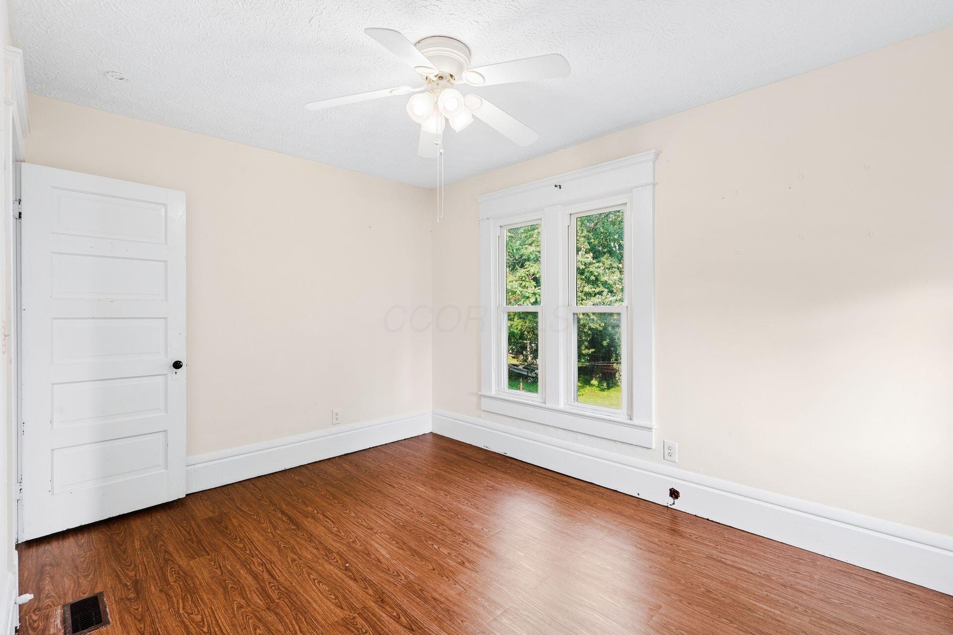 442 Clarendon Street Property Photo 27