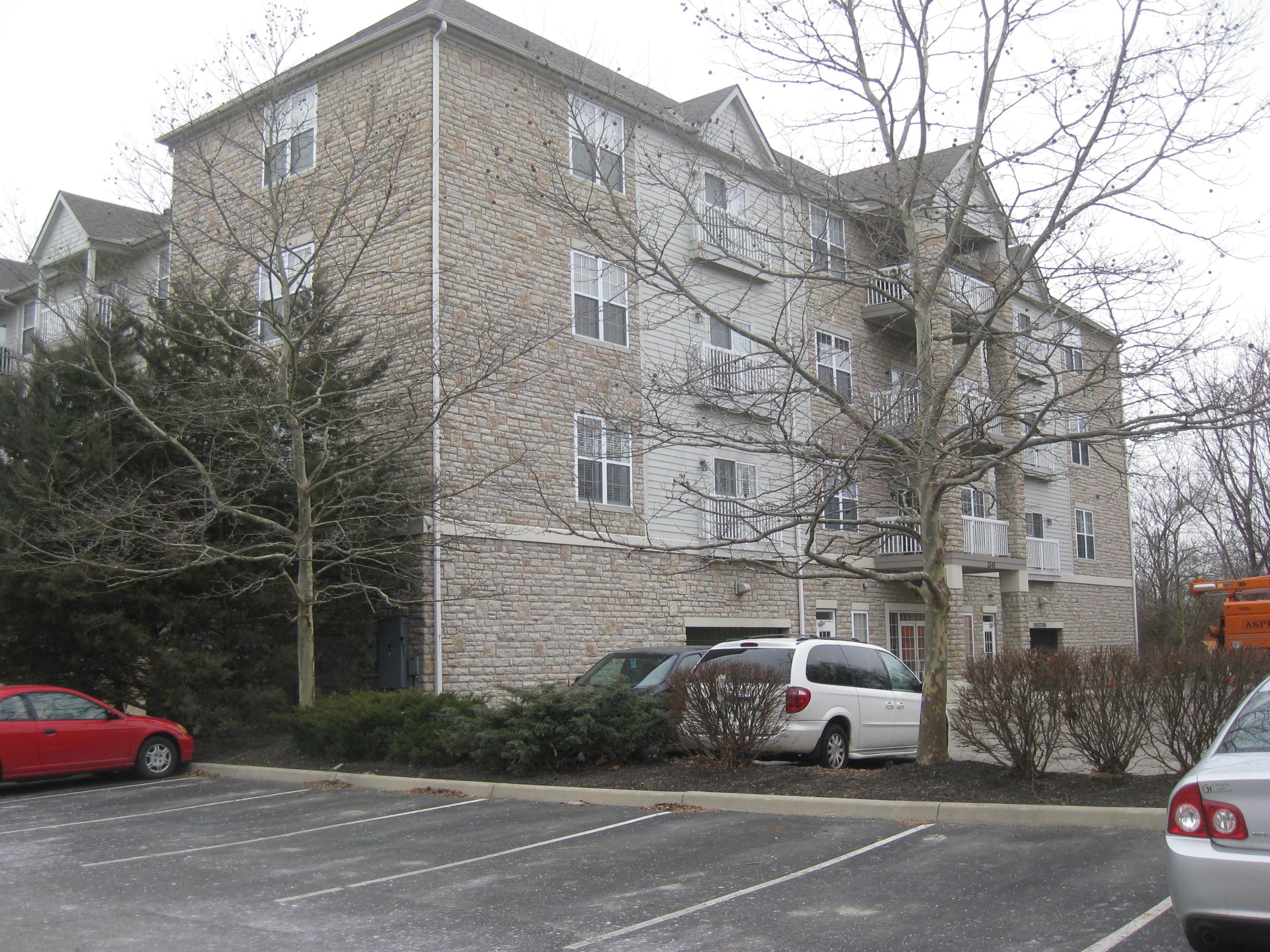2245 Riverside Drive, 301 Property Photo 1