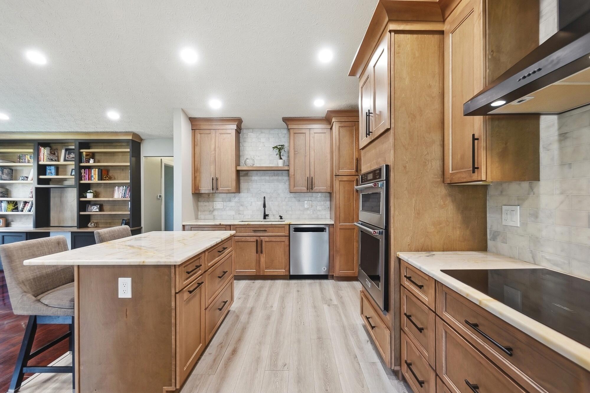 525 Saulsbury Court Property Photo 12