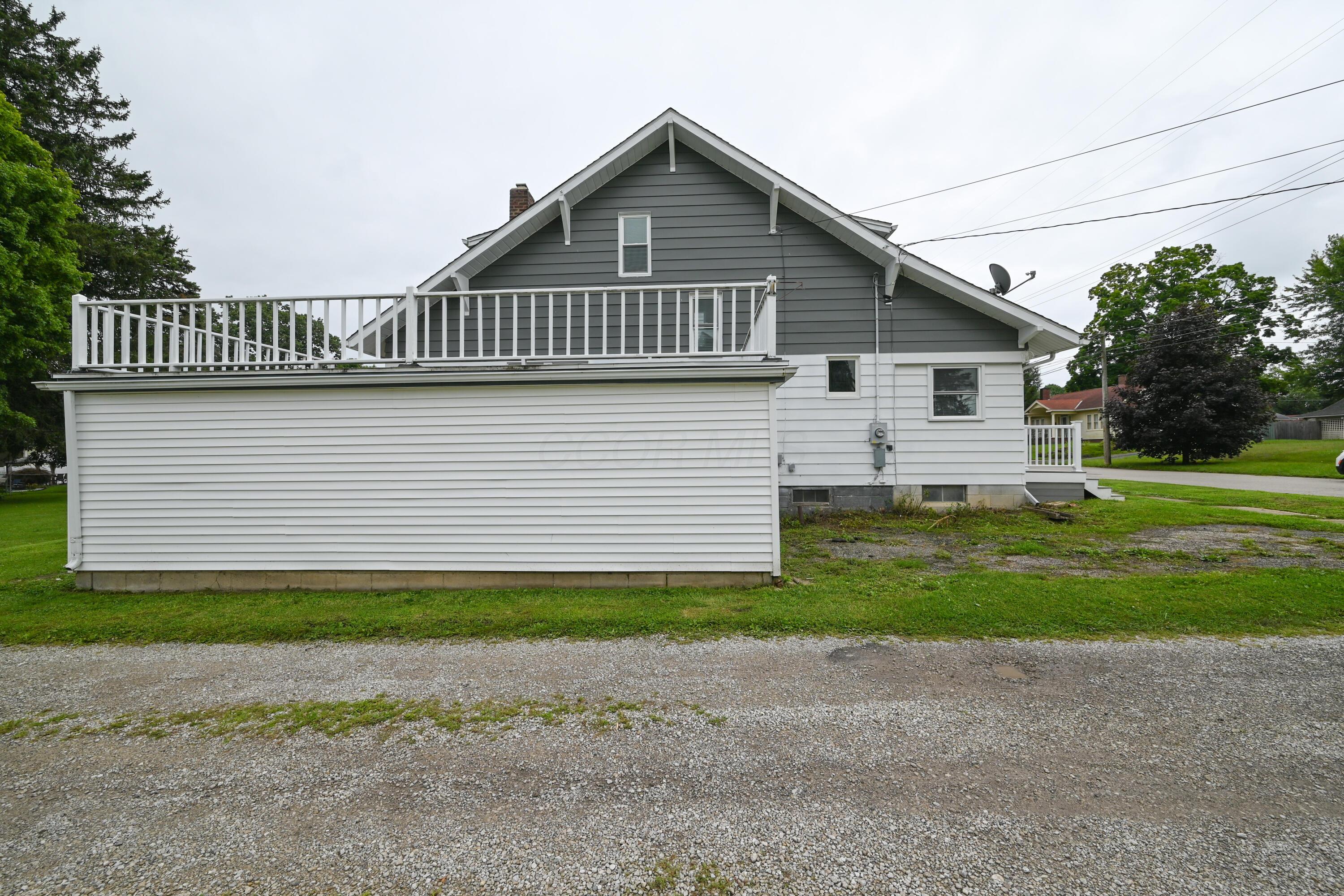 222 E Summit Street Property Photo 36