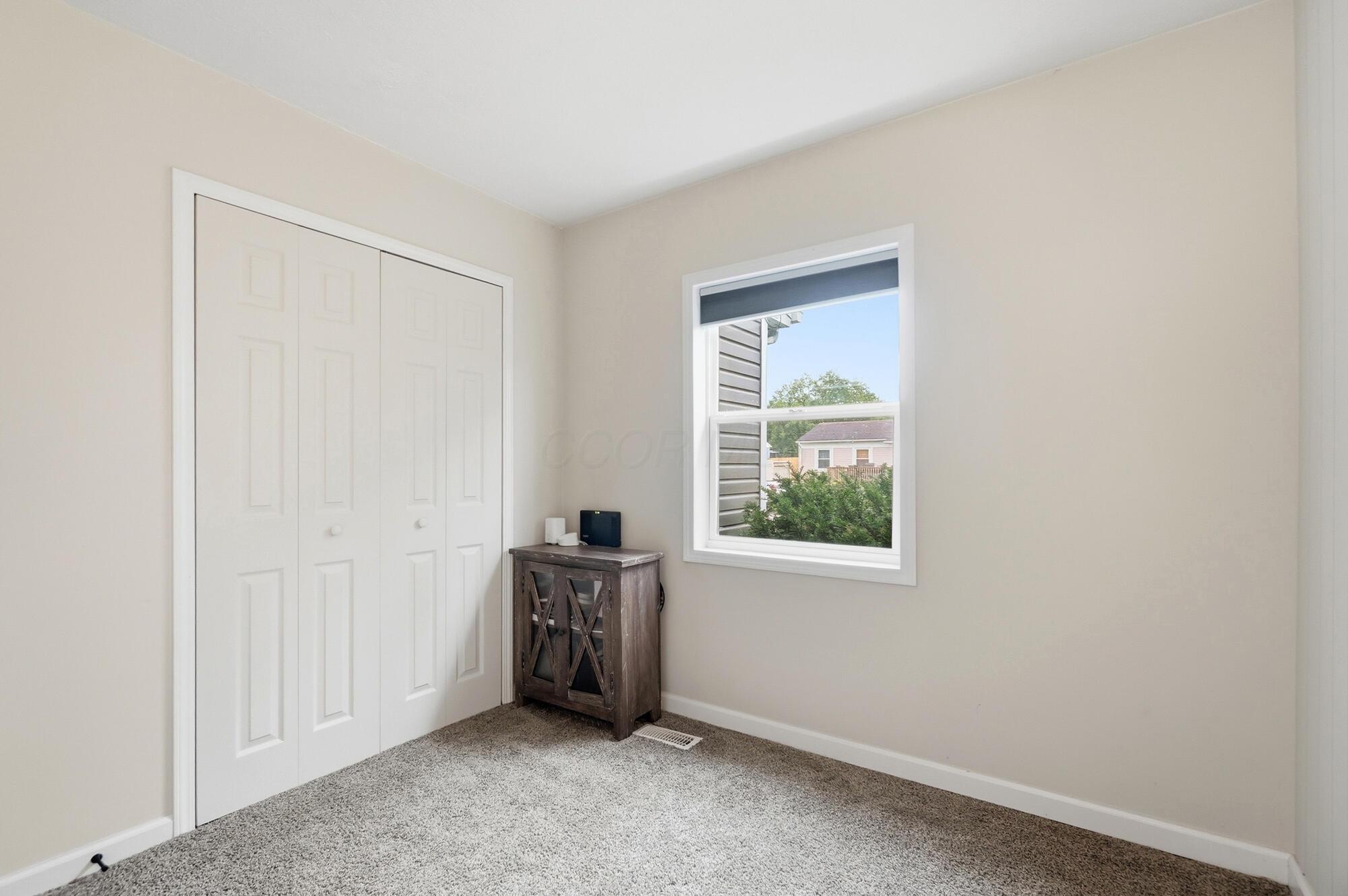 596 Easy Street Property Photo 35