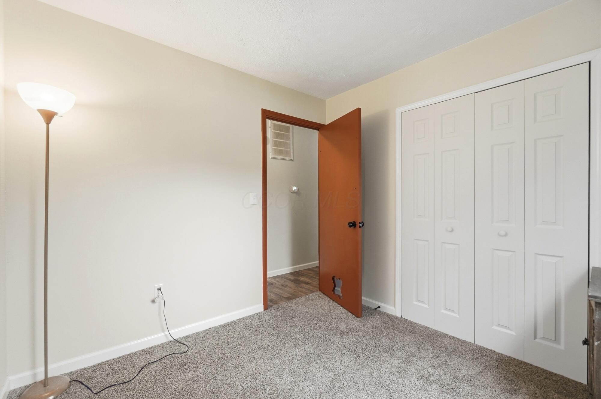 596 Easy Street Property Photo 36