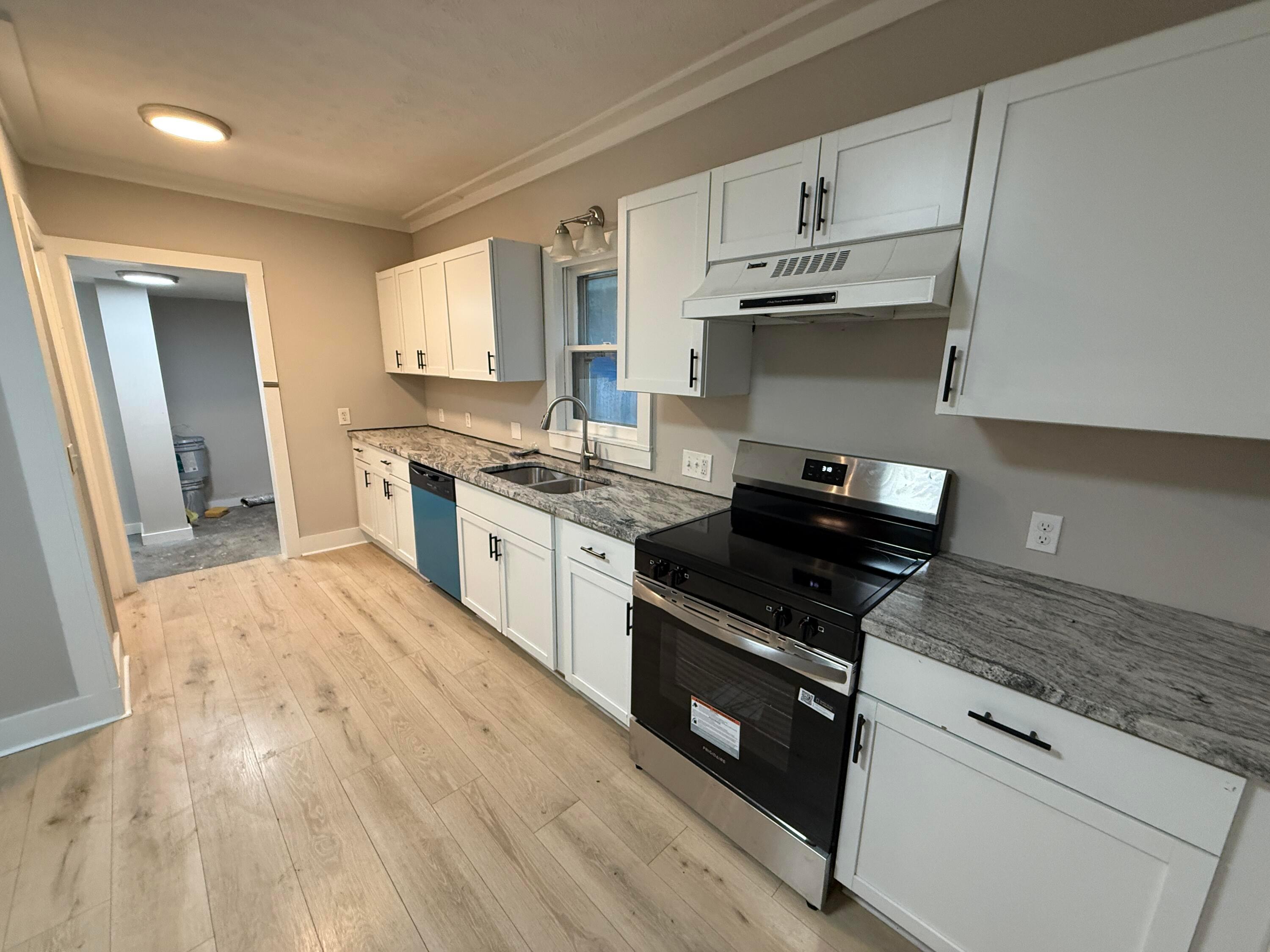 236 Wilson Street Property Photo 4