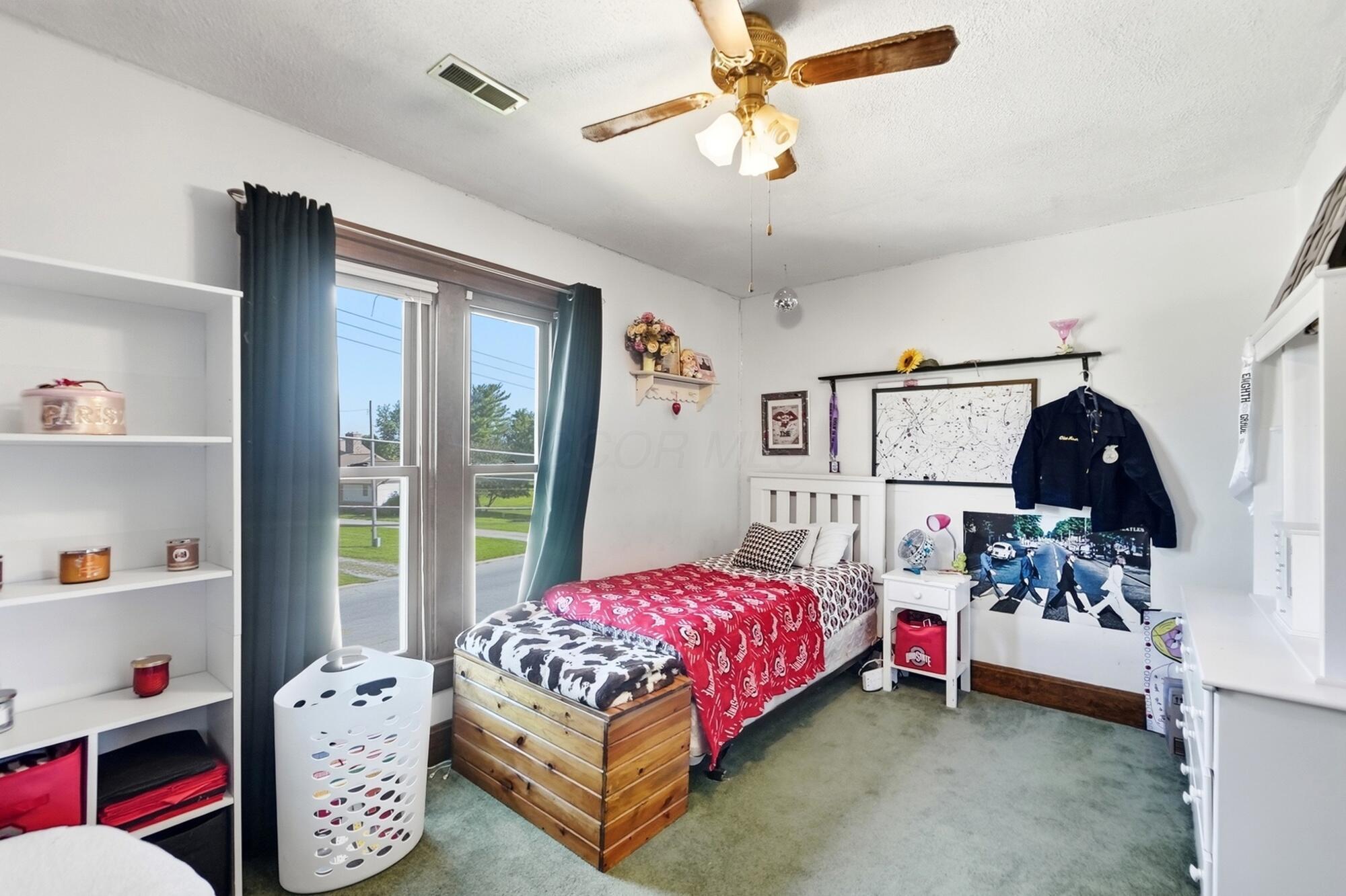 189 E Main Street Property Photo 30