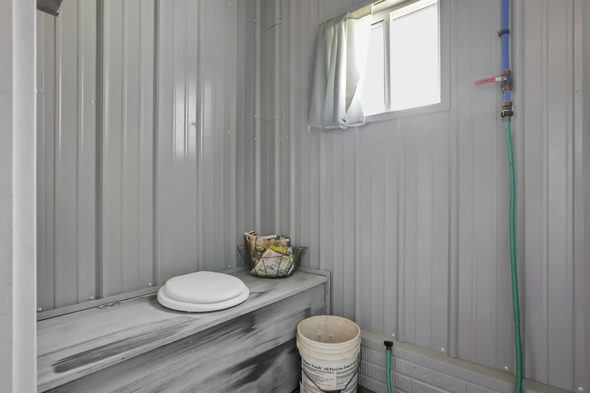 50023 Glady Road Property Photo 12