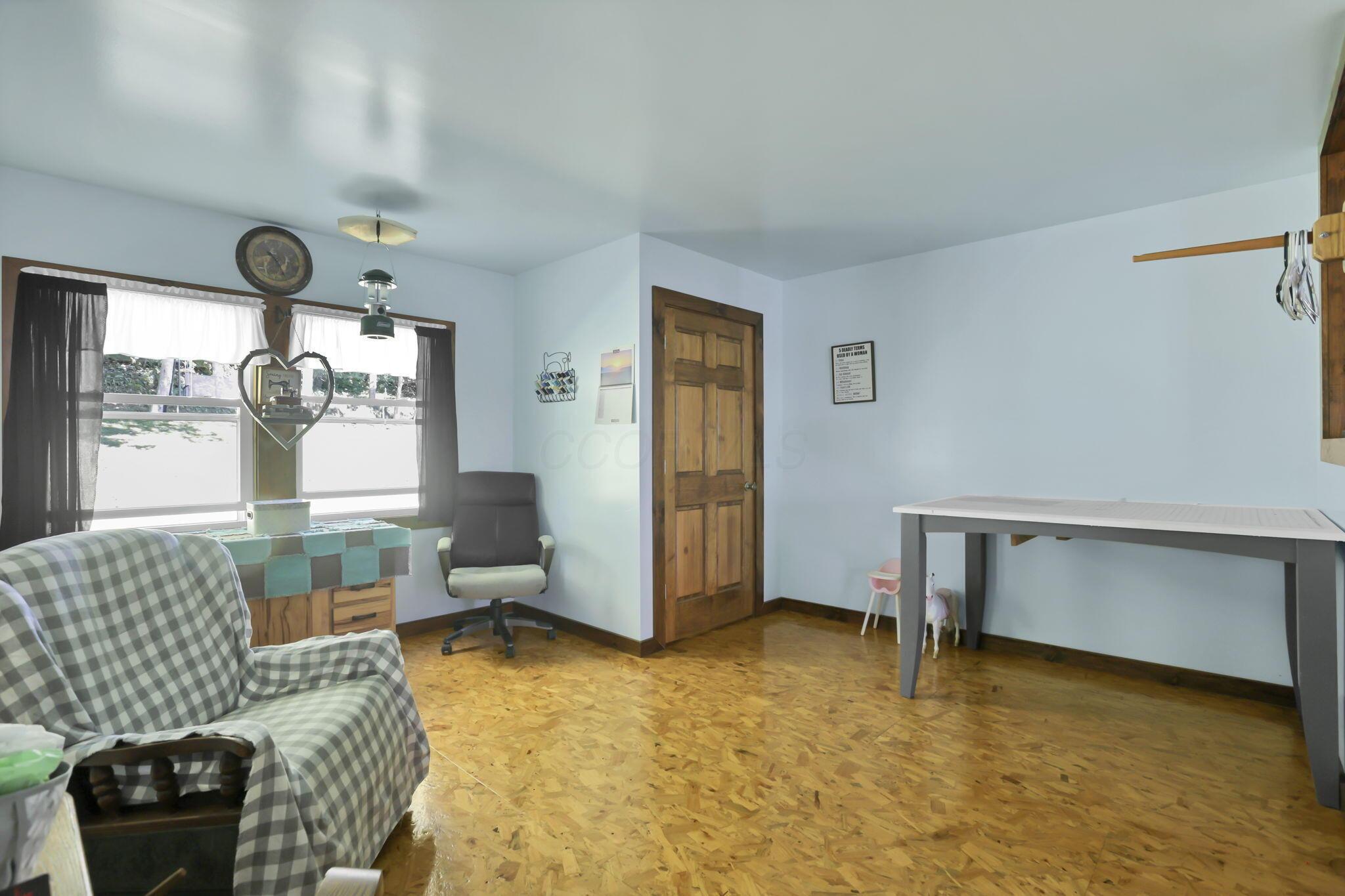 50023 Glady Road Property Photo 18