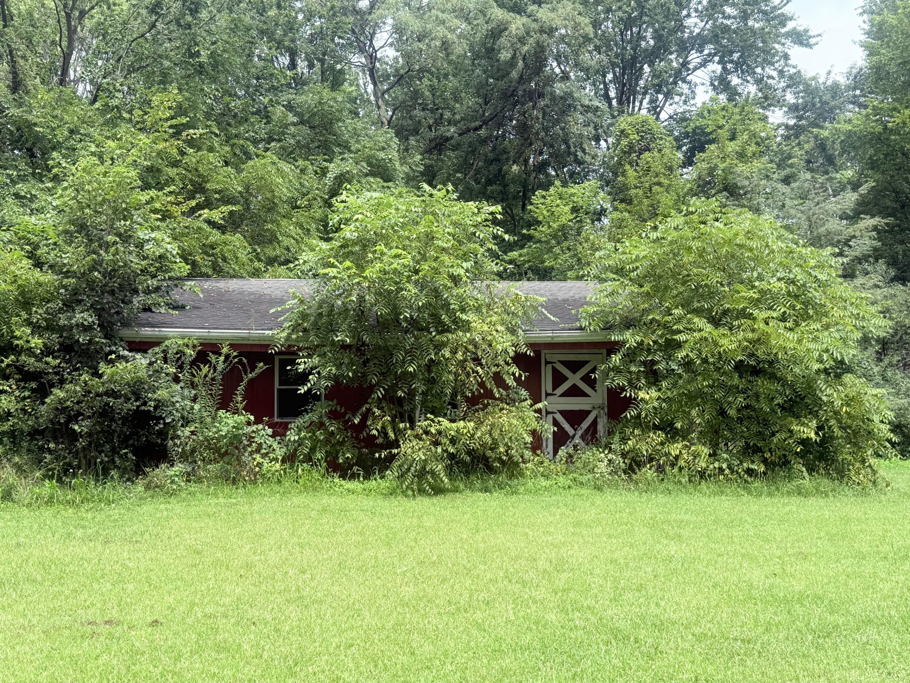 100 Bent Tree Road Property Photo 4