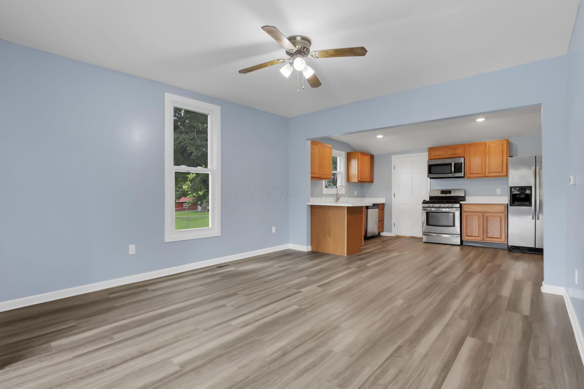 1641 Penn Street Property Photo 6