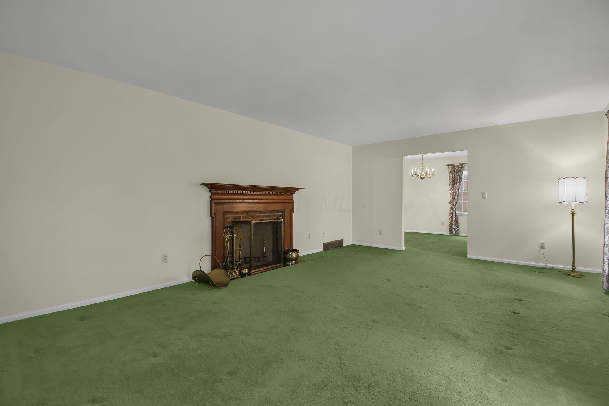 1550 Welsh Hills Road Ne Property Photo 6