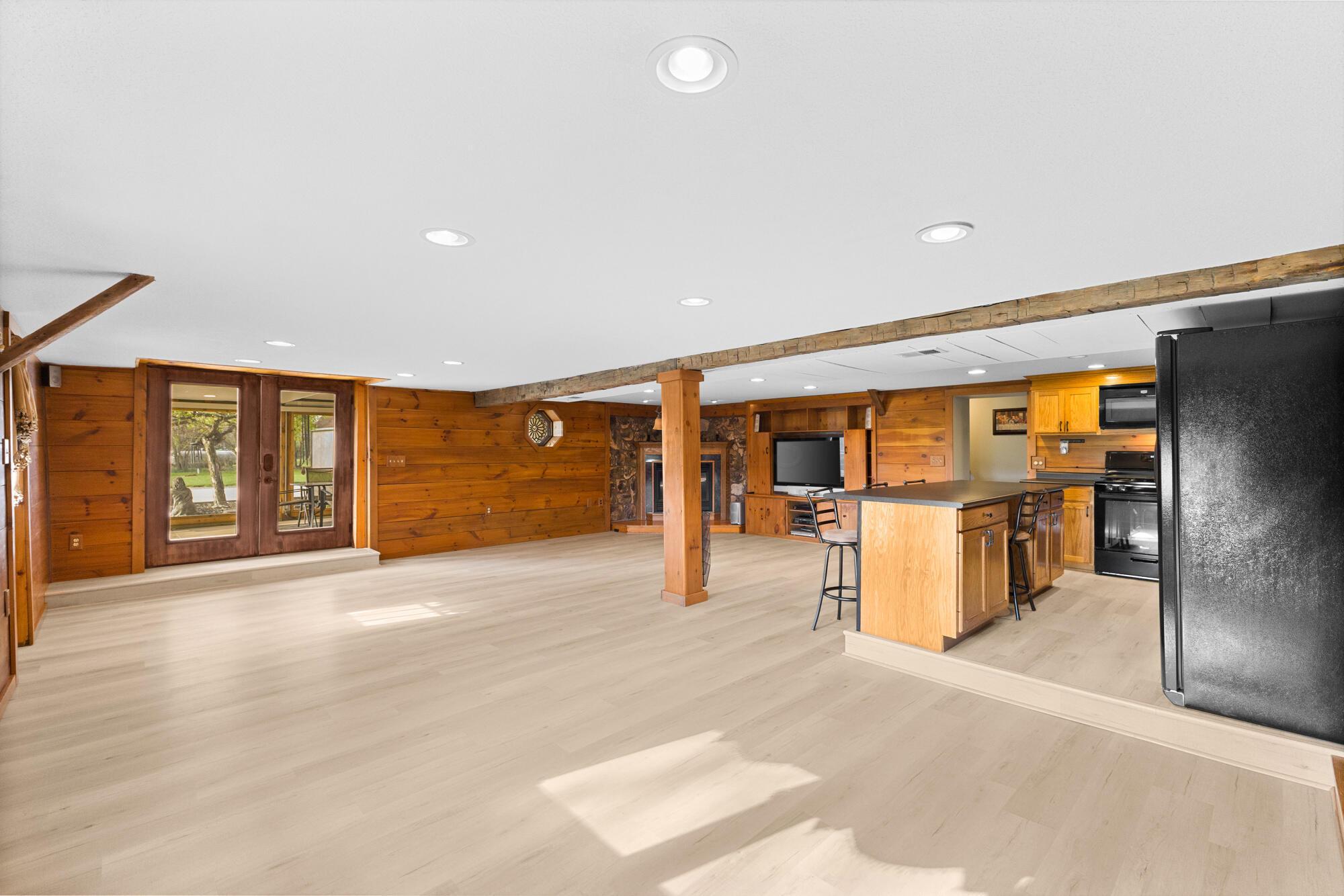 2350 S Wapak Road Property Photo 10