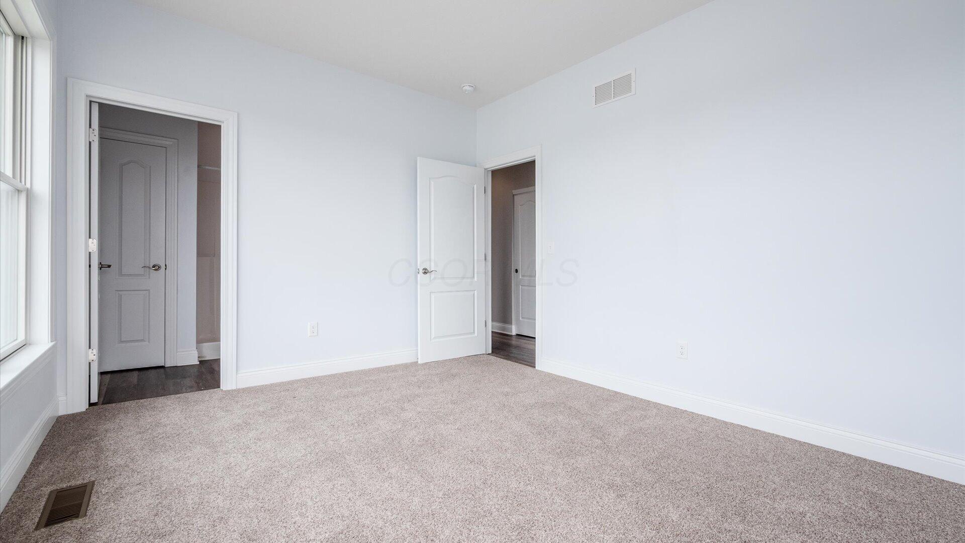 101 Graclyn Court Property Photo 49