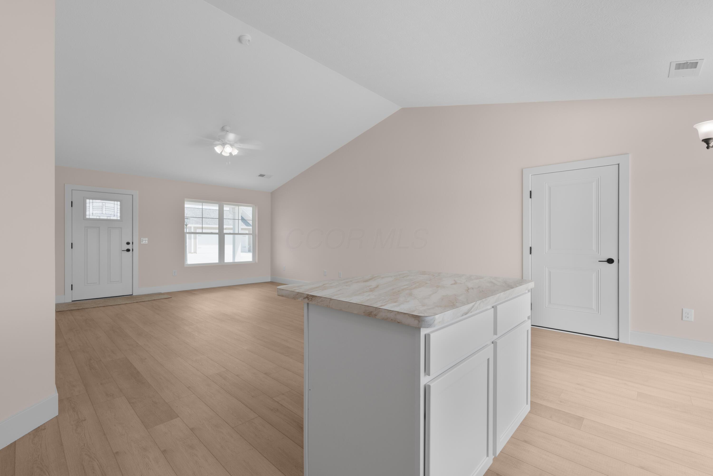 204 Cumberland Meadows Circle Property Photo 12