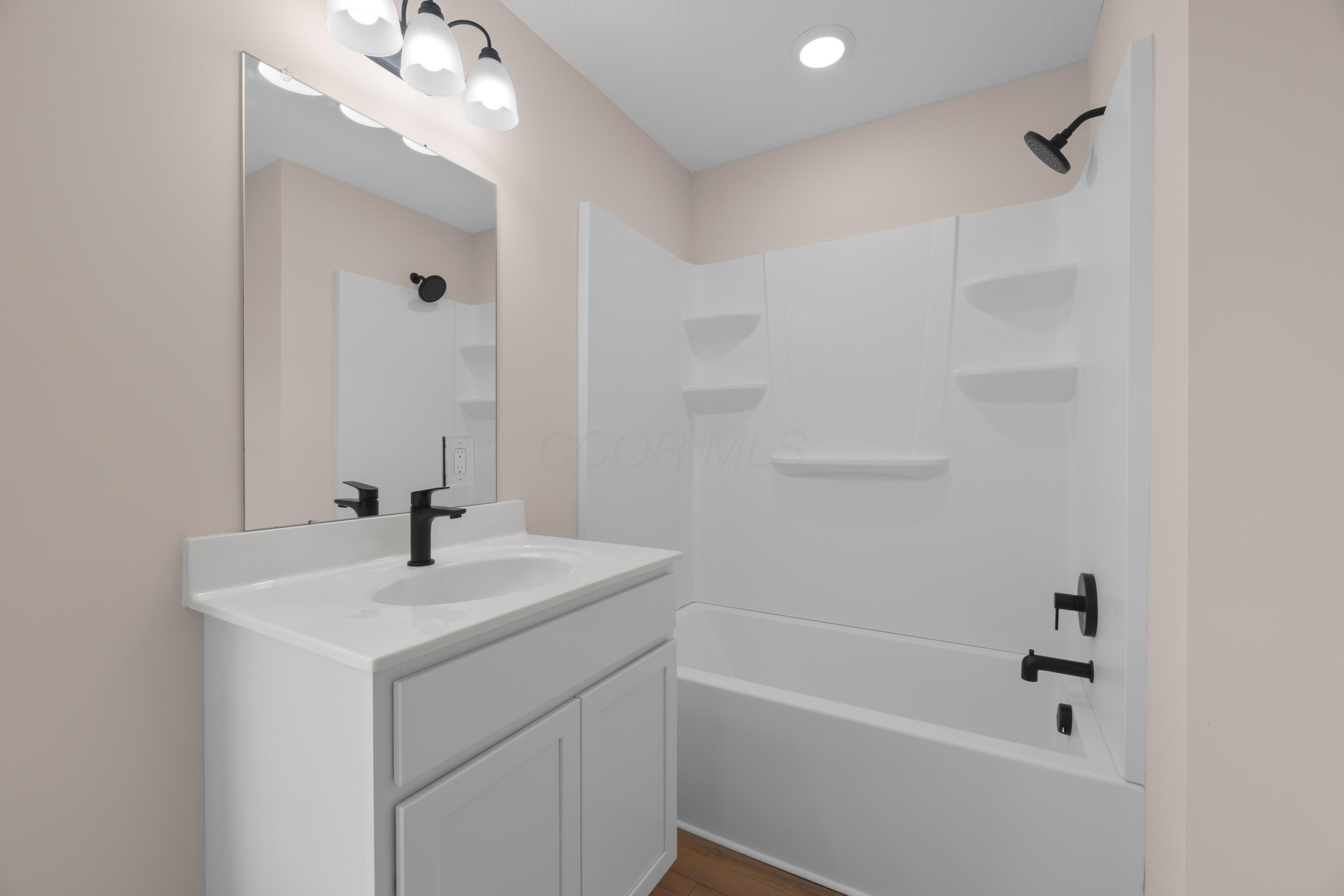 204 Cumberland Meadows Circle Property Photo 17
