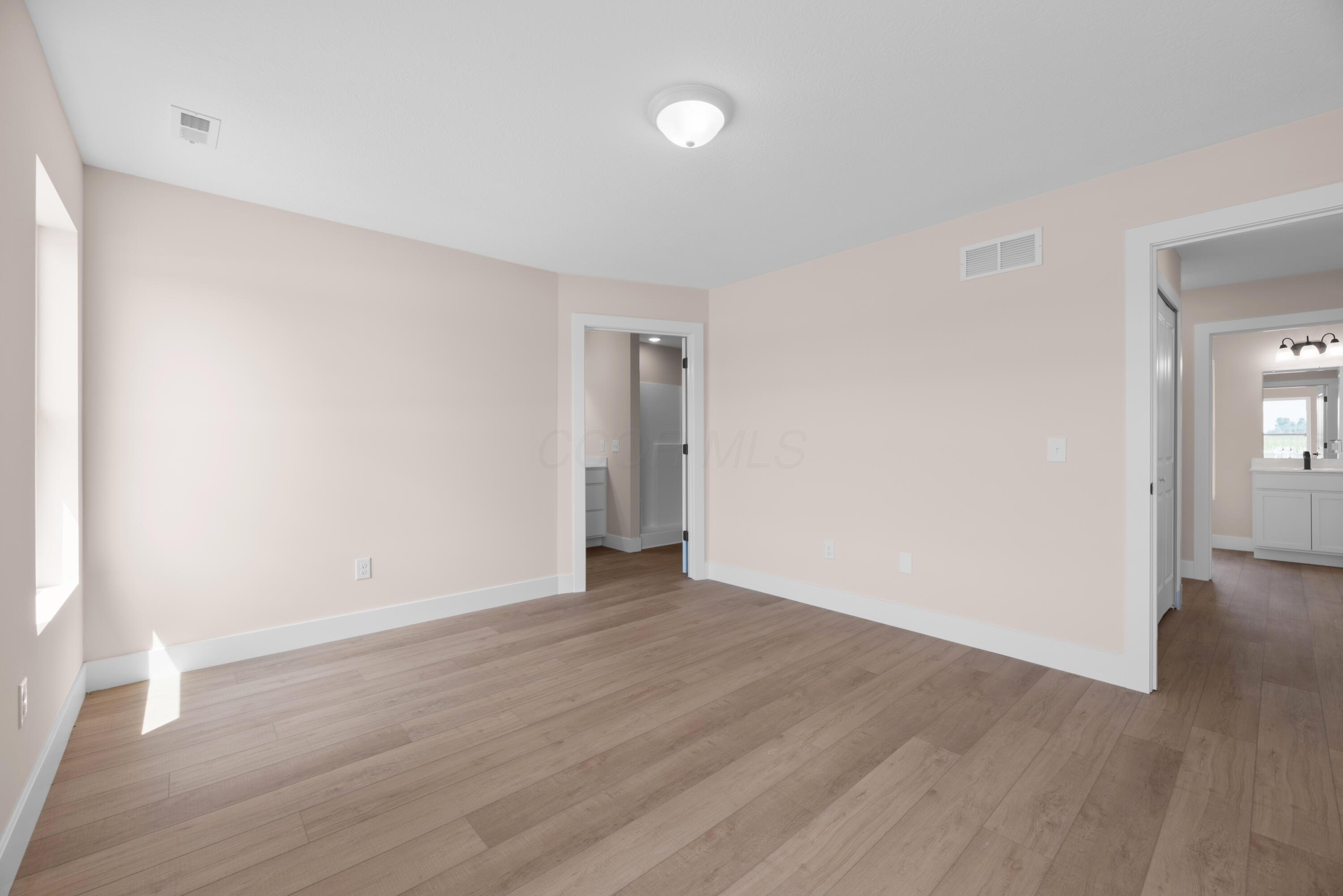 204 Cumberland Meadows Circle Property Photo 23