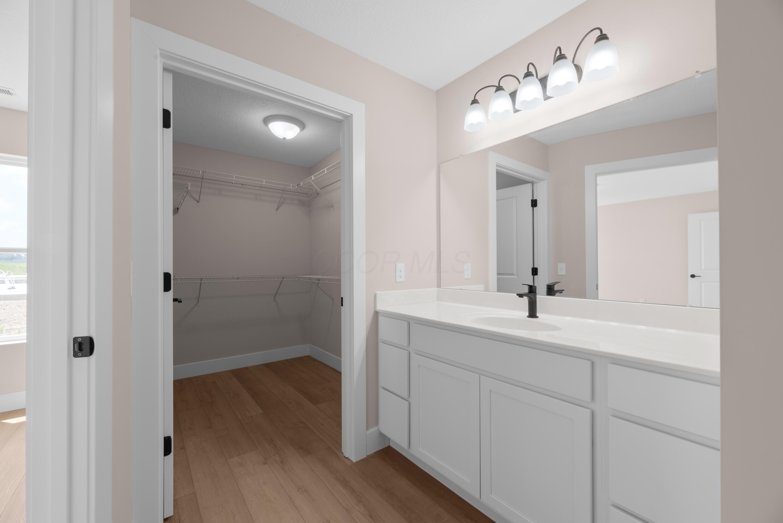 204 Cumberland Meadows Circle Property Photo 26
