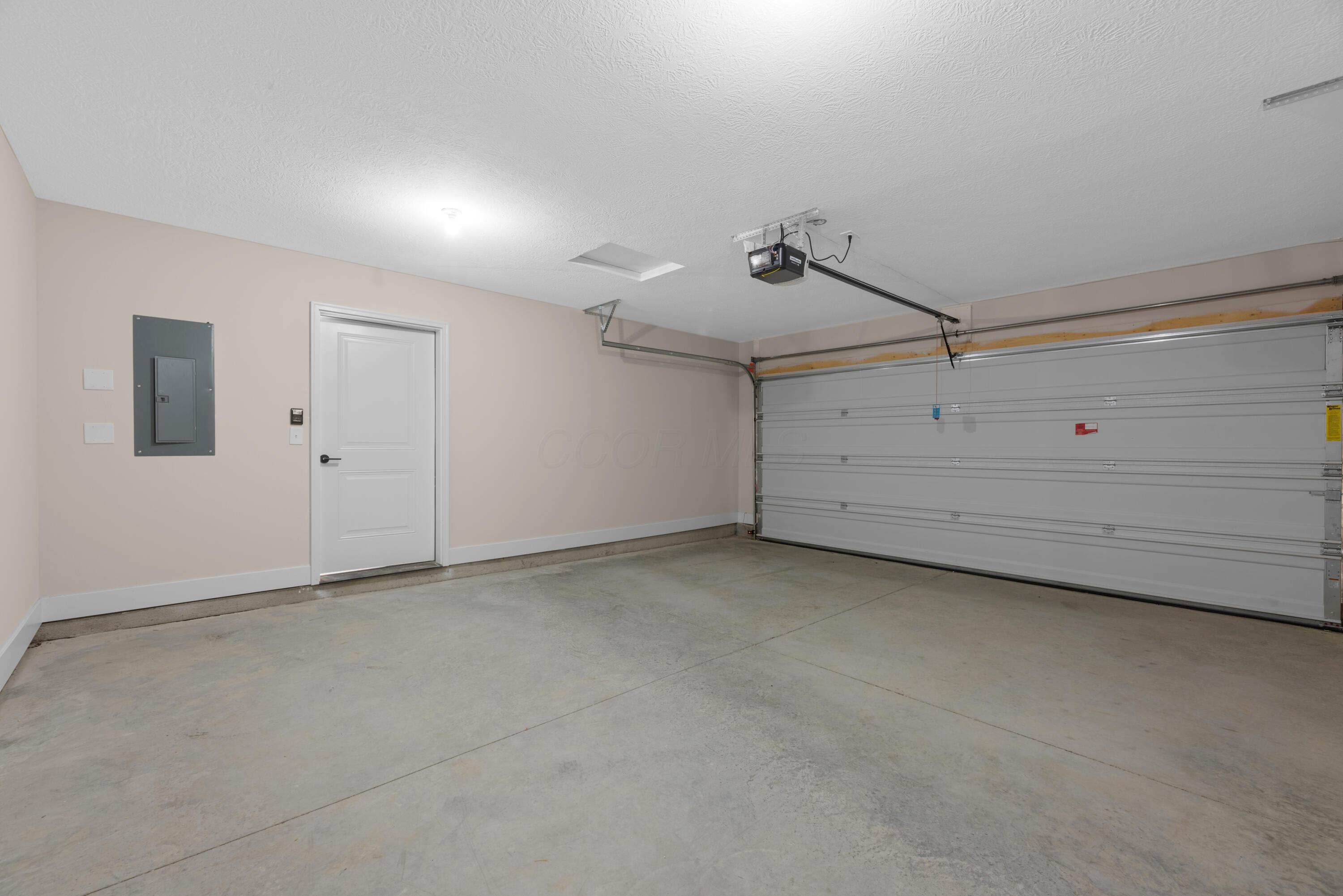 204 Cumberland Meadows Circle Property Photo 31