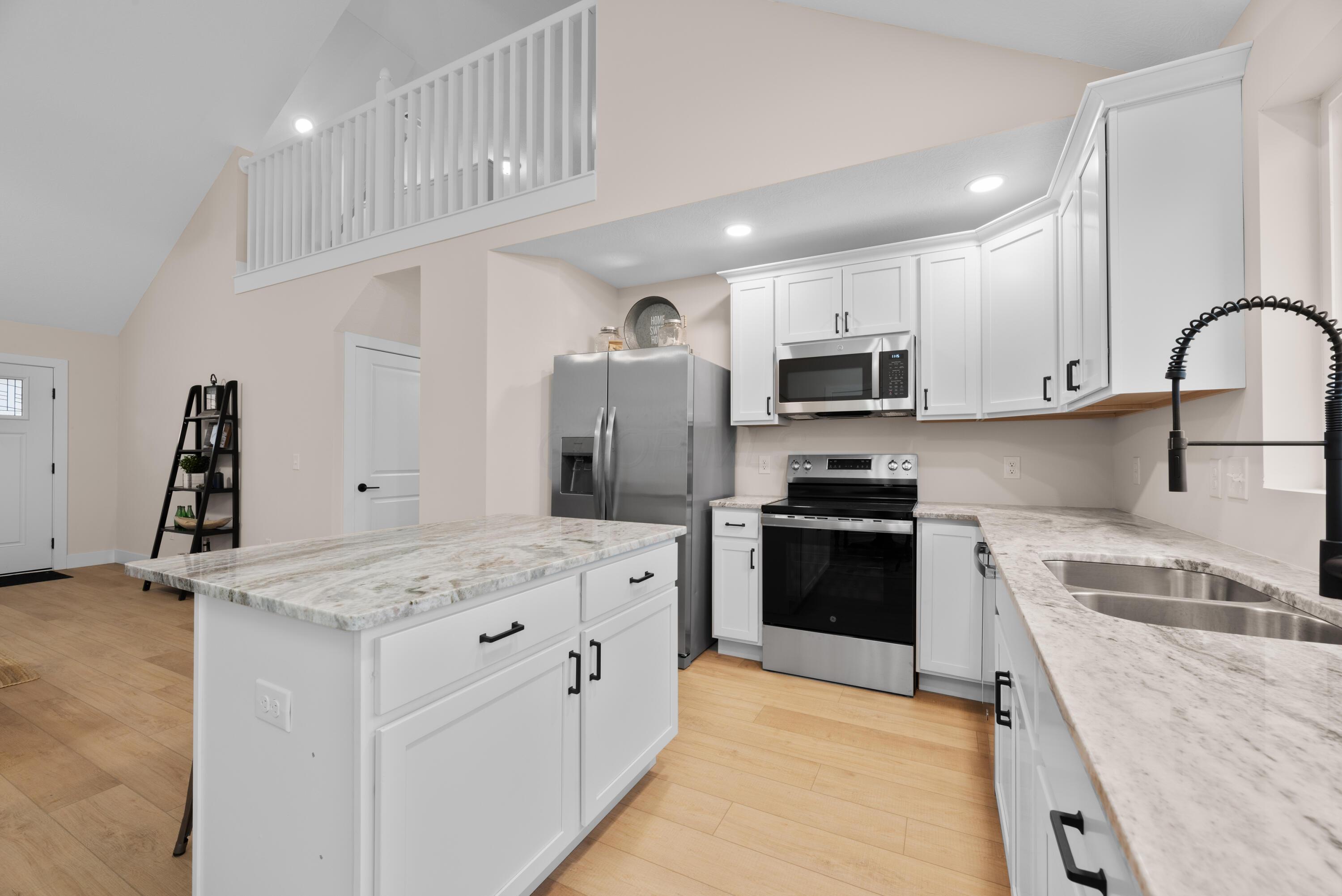 208 Cumberland Meadows Circle Property Photo 11