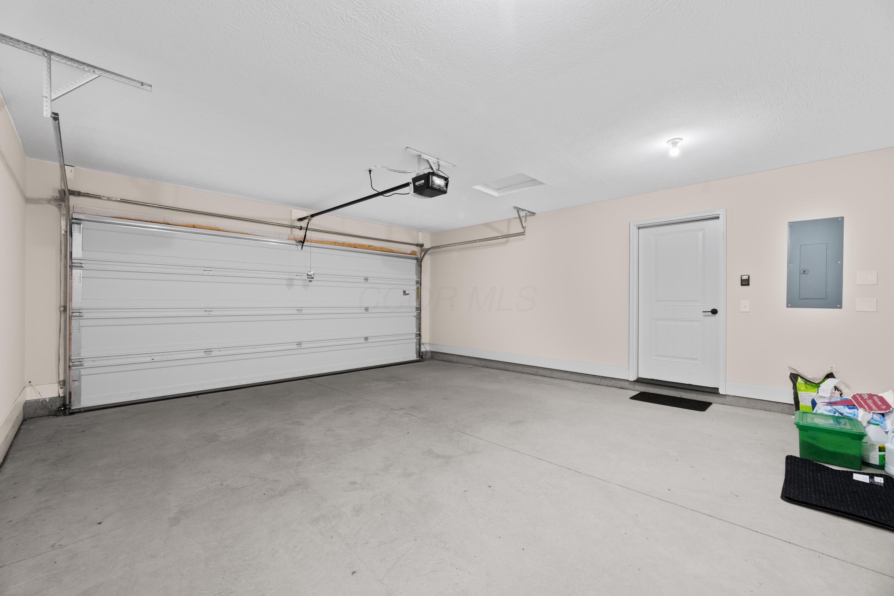 208 Cumberland Meadows Circle Property Photo 39