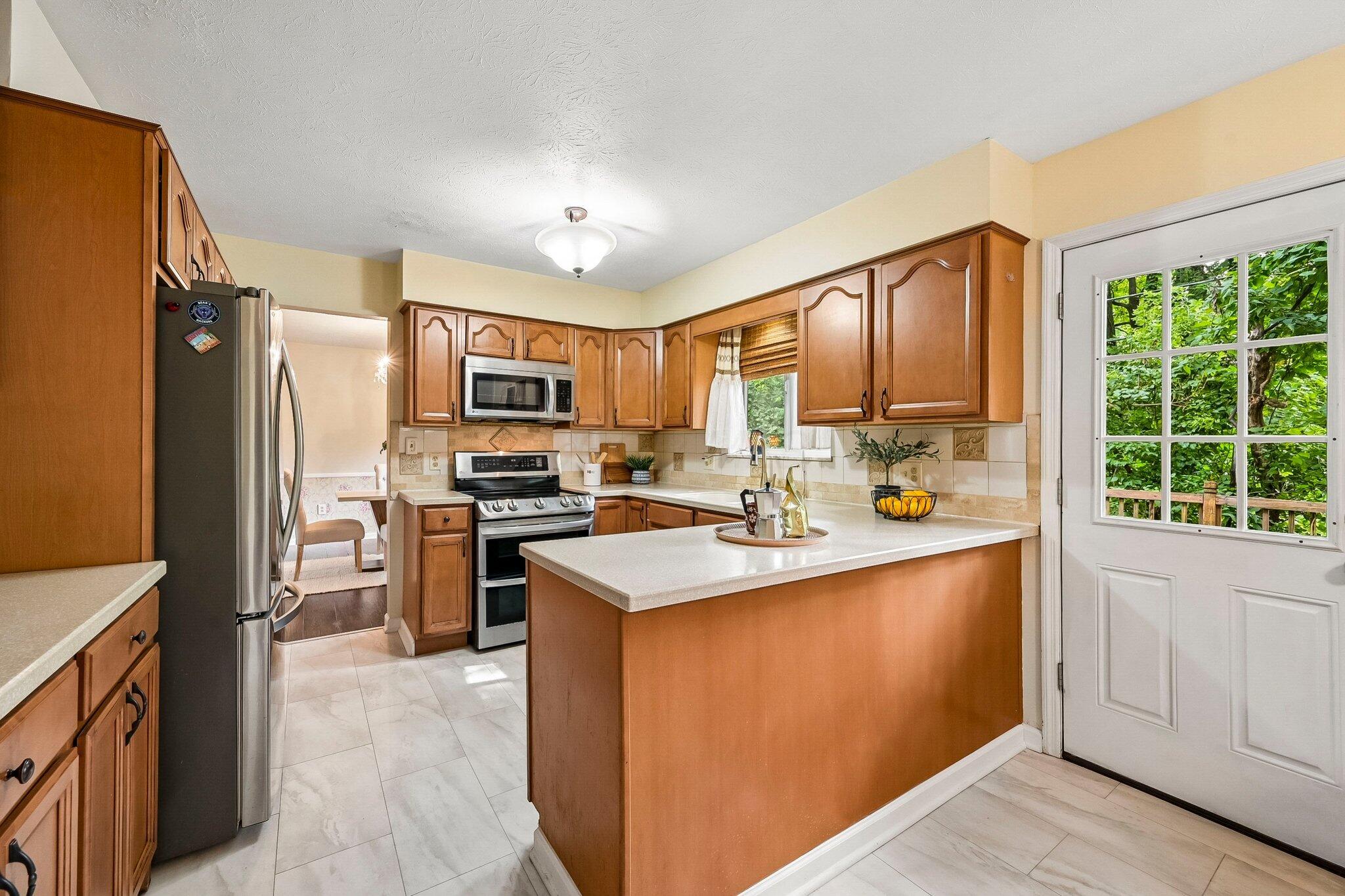 402 Worman Drive Property Photo 18