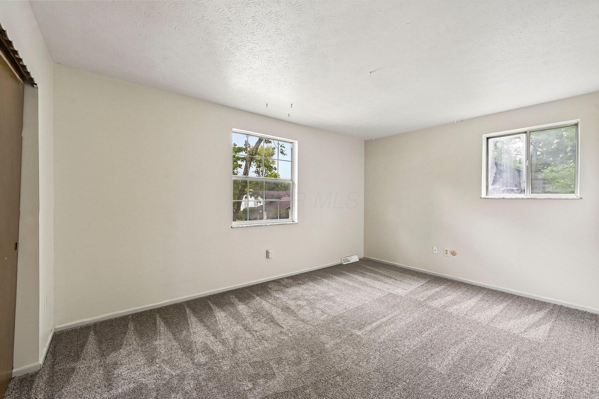 402 Worman Drive Property Photo 40