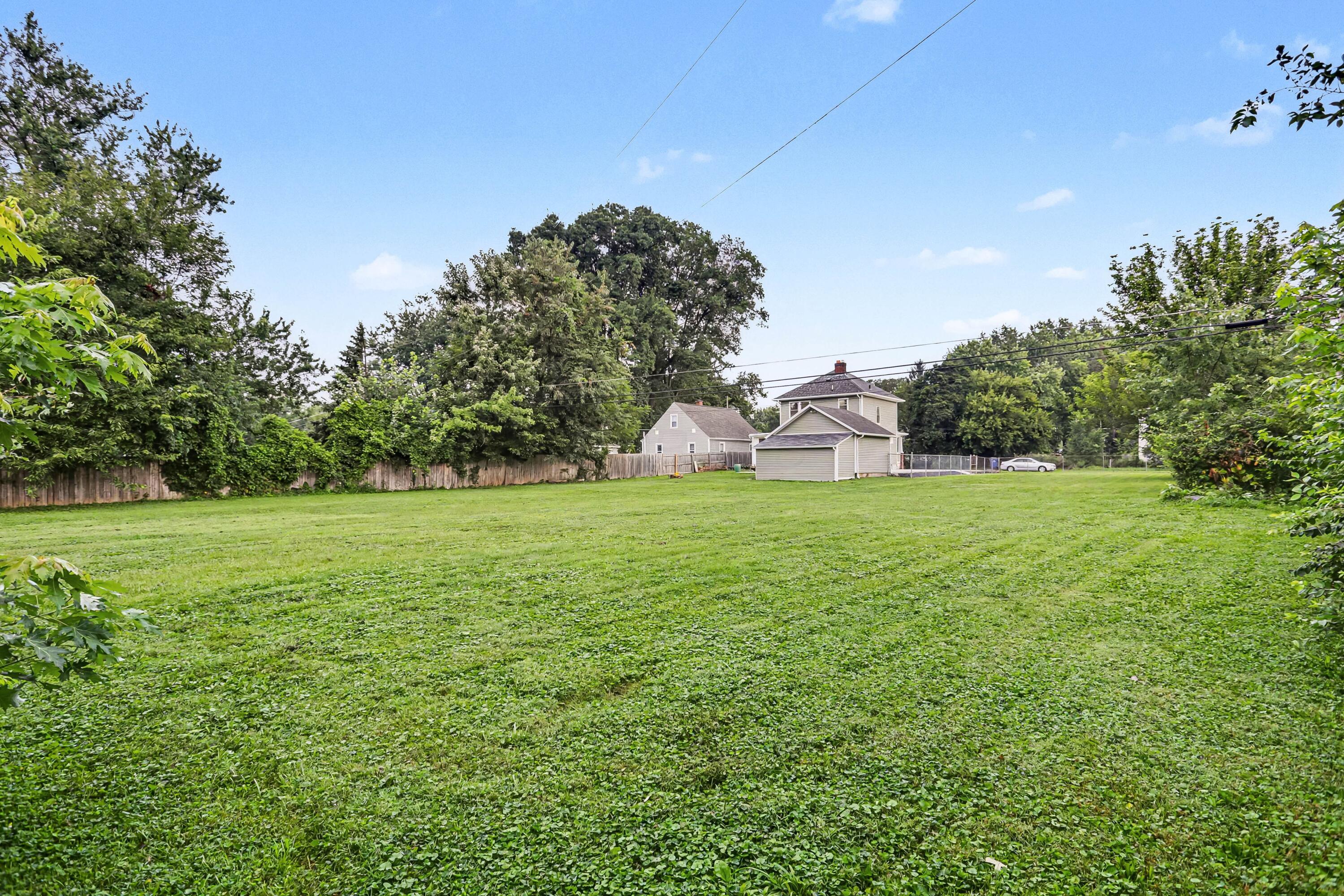 991 Lawrence Drive Property Photo 35
