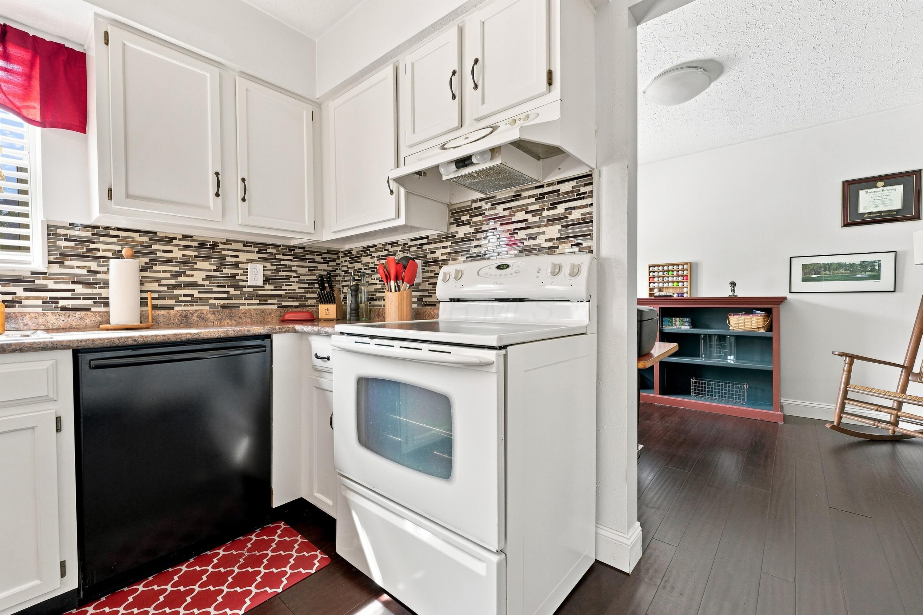 7864 Stanburn Road Property Photo 11