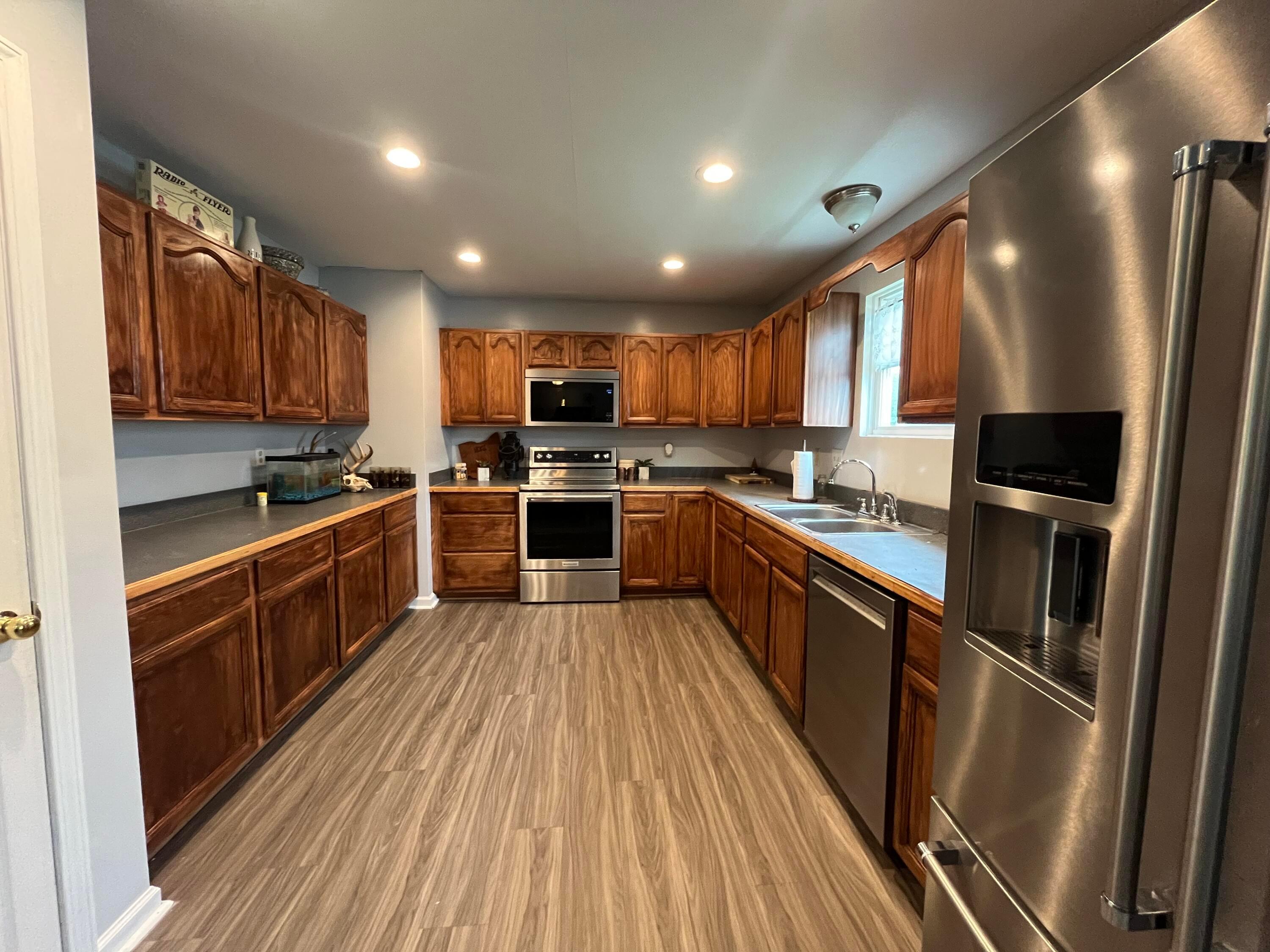 1 Hickory Property Photo 19