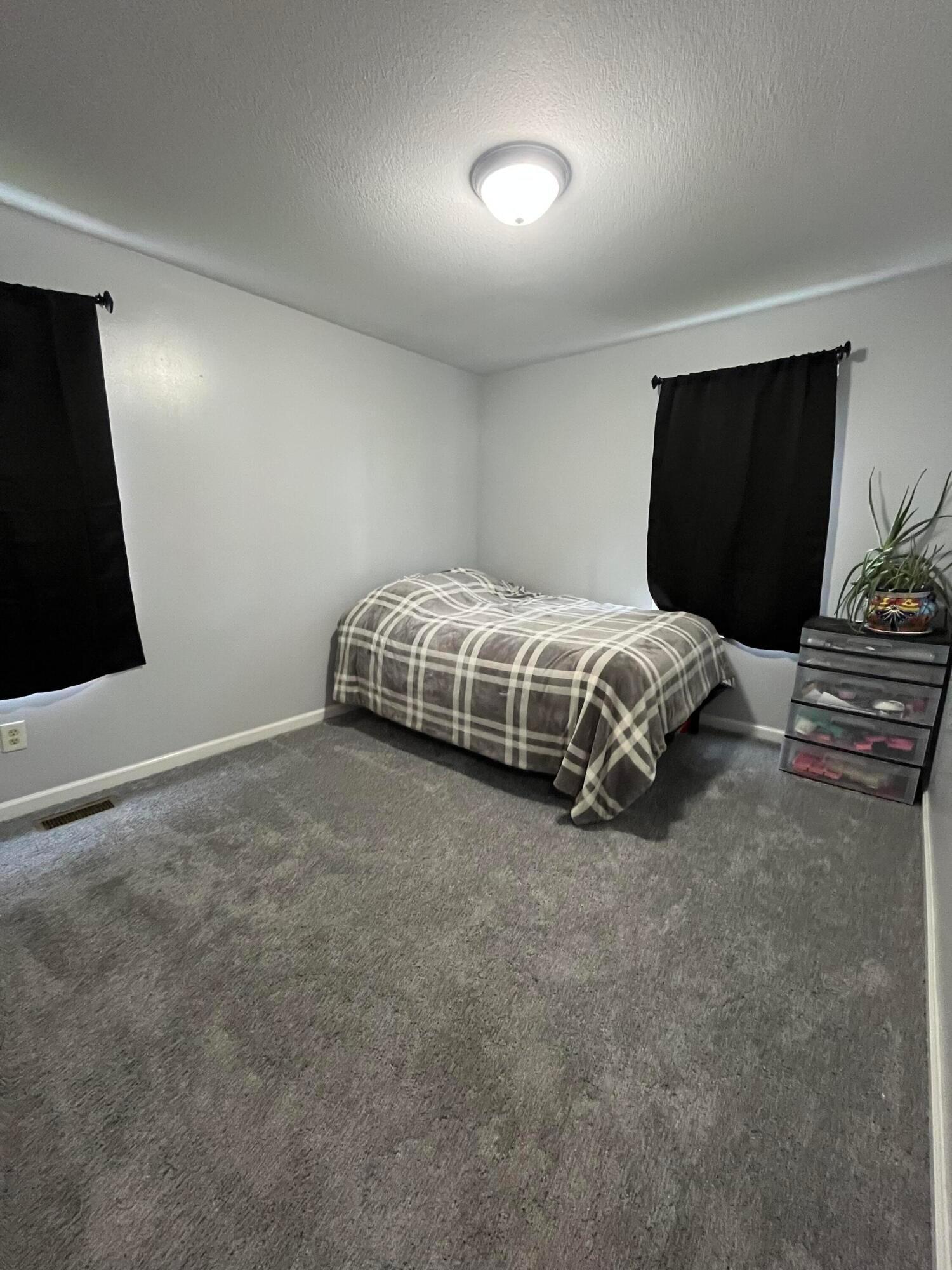 1 Hickory Property Photo 24
