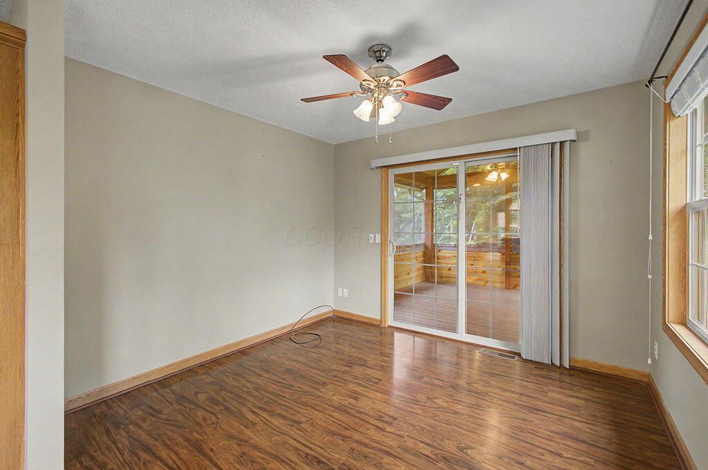 3670 Apple Valley Drive Property Photo 9