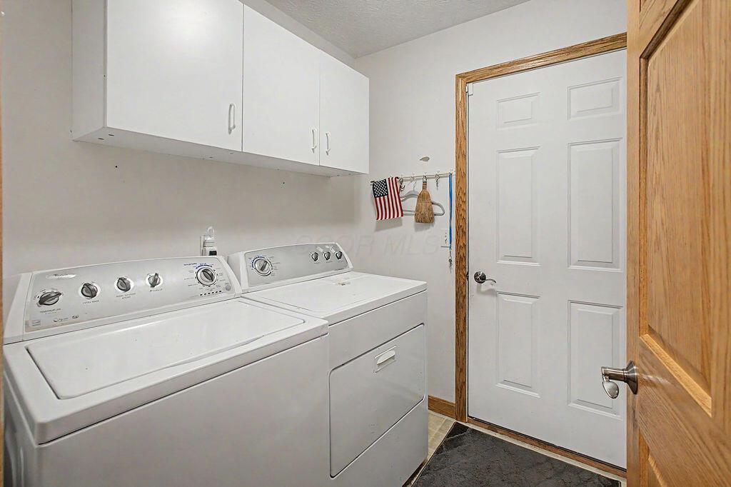 3670 Apple Valley Drive Property Photo 10