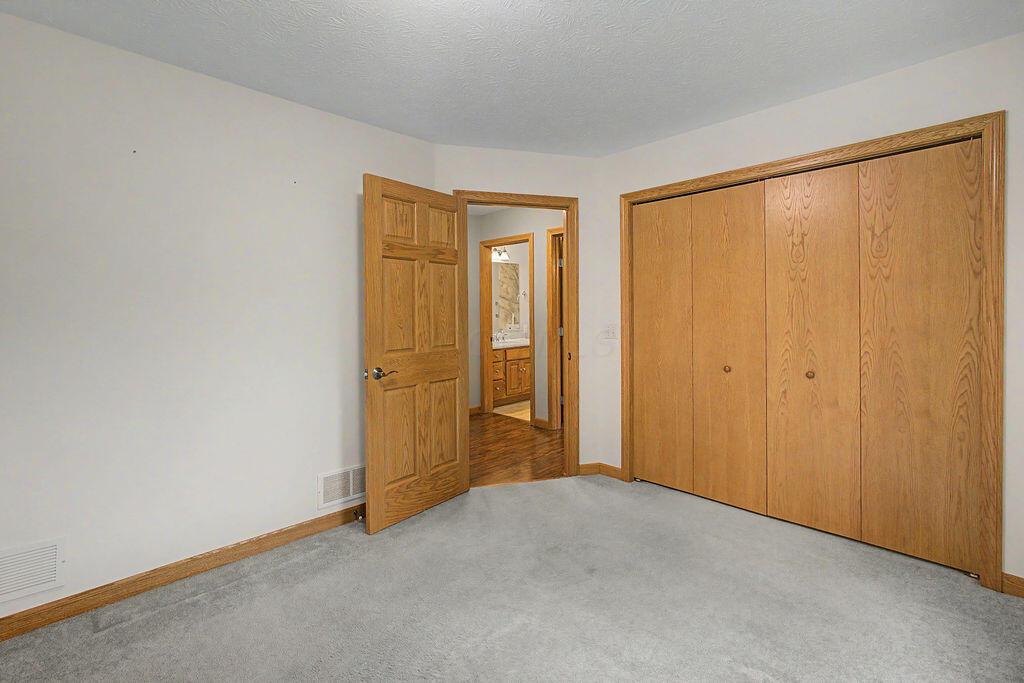 3670 Apple Valley Drive Property Photo 14