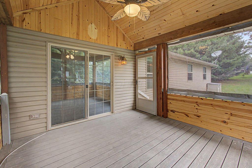 3670 Apple Valley Drive Property Photo 23