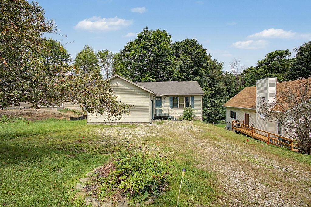 707 Greenbriar Circle Property Photo 22