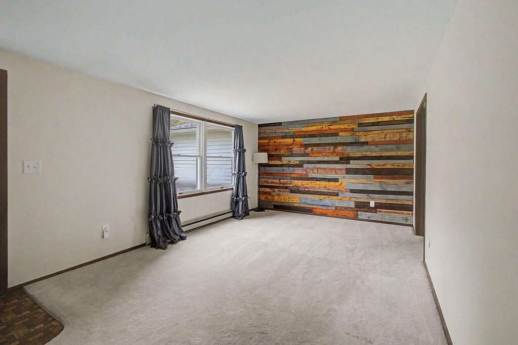 13565 Croton Road Property Photo 10