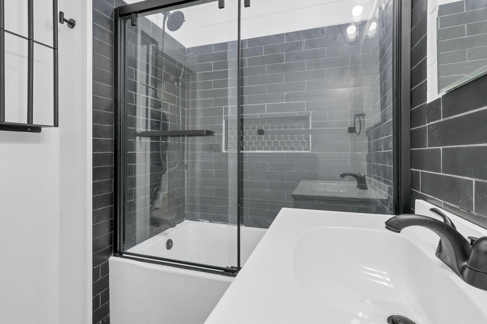 417 Washington Avenue Property Photo 23